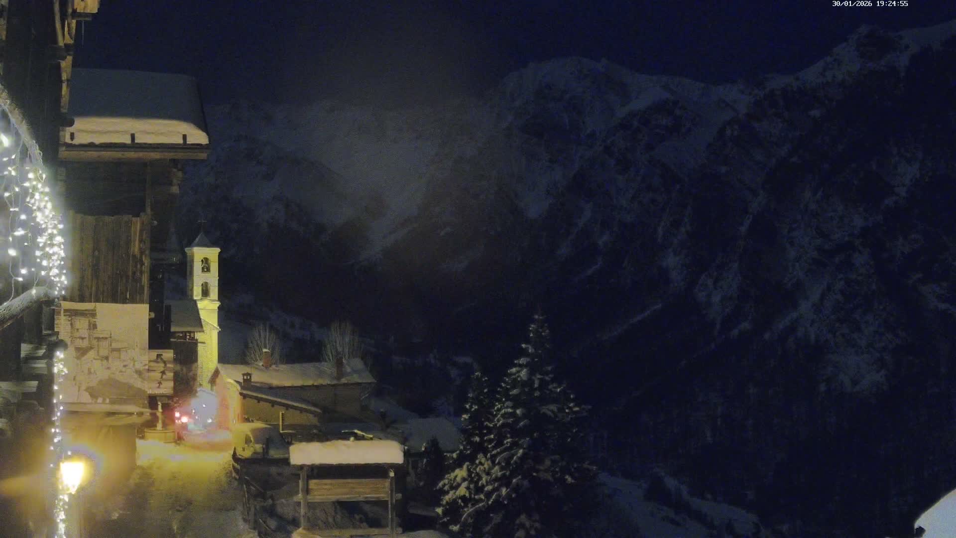 Saint-Véran Village Live Cam - Briancon, Hautes-Alpes, Provence-Alpes-Cote d’Azur, France