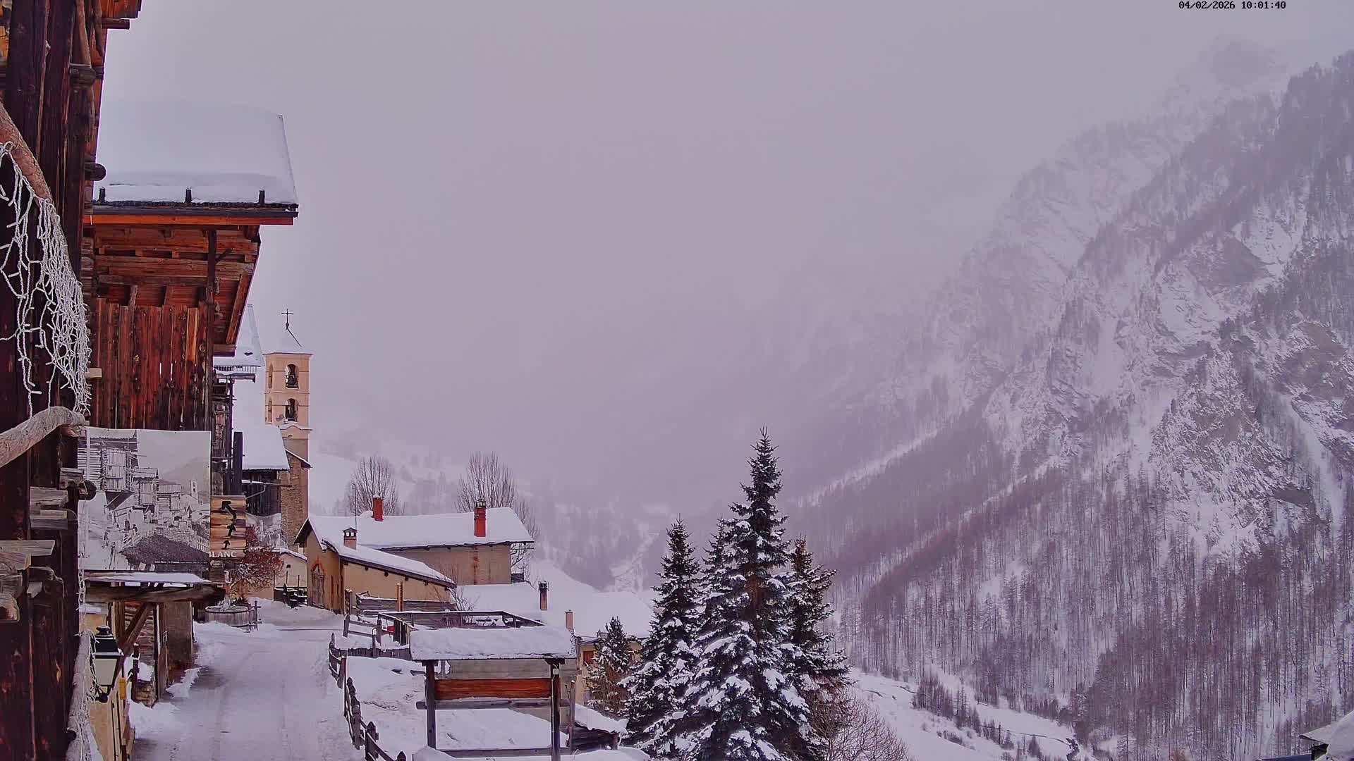 Saint-Véran Village Live Cam - Briancon, Hautes-Alpes, Provence-Alpes-Cote d’Azur, France