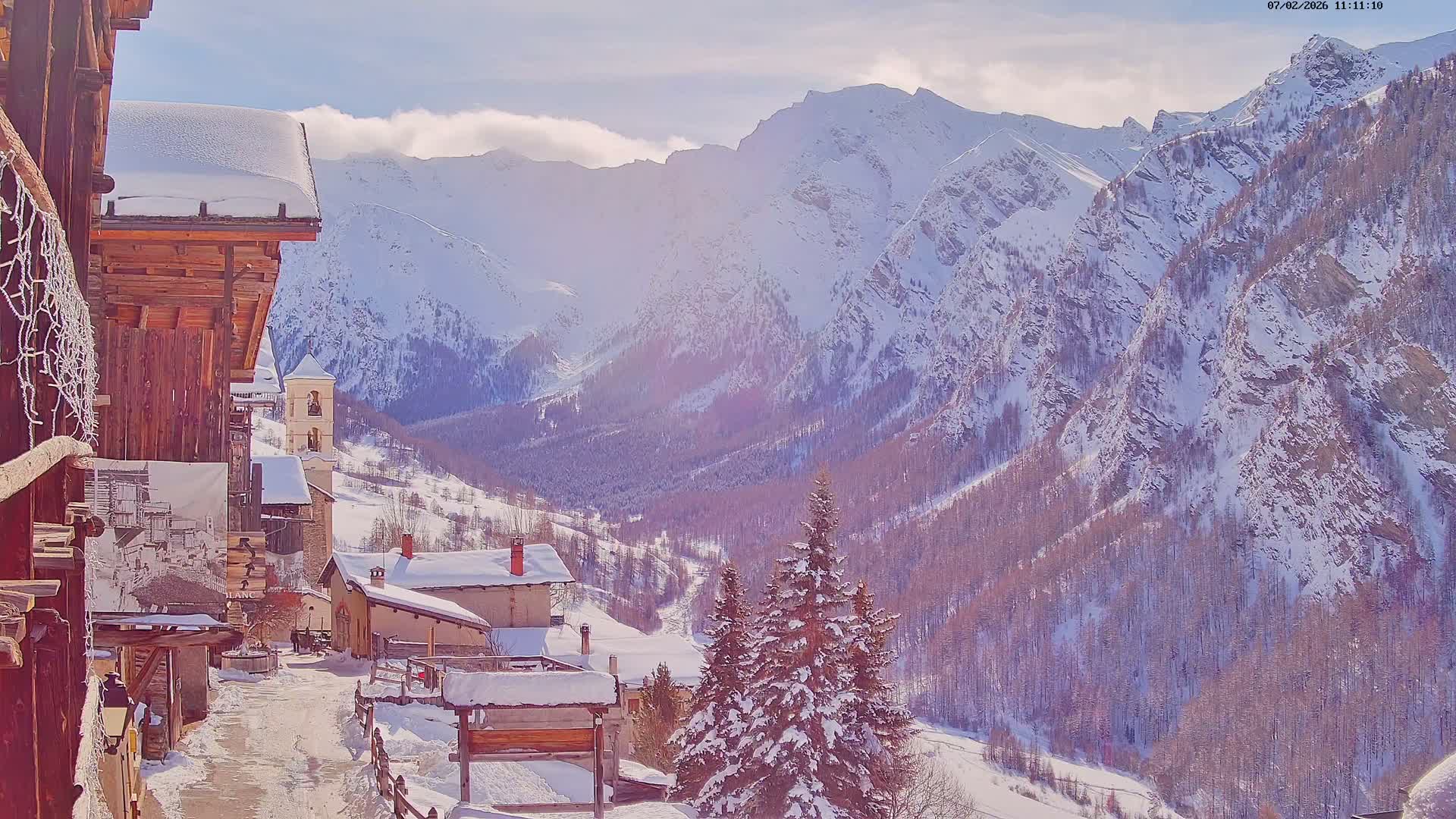 Saint-Véran Village Live Cam - Briancon, Hautes-Alpes, Provence-Alpes-Cote d’Azur, France