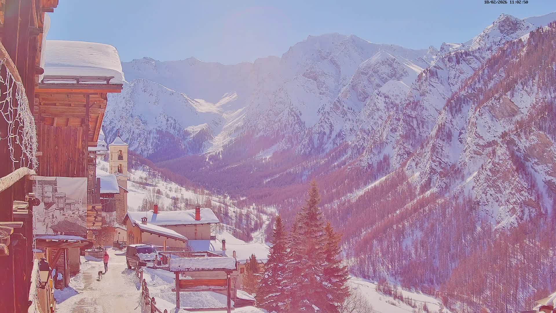 Saint-Véran Village Live Cam - Briancon, Hautes-Alpes, Provence-Alpes-Cote d’Azur, France