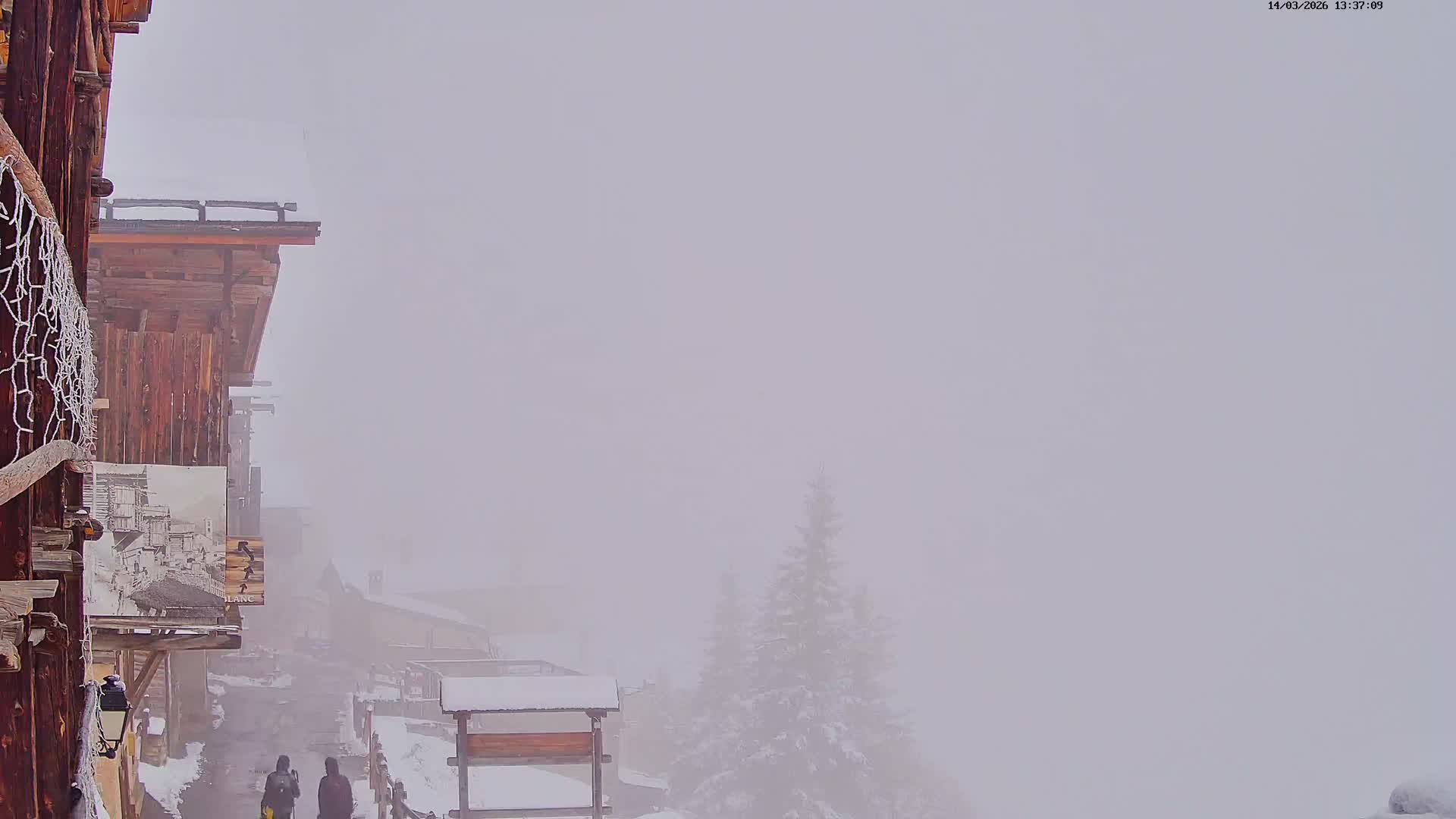 Saint-Véran Village Live Cam - Briancon, Hautes-Alpes, Provence-Alpes-Cote d’Azur, France