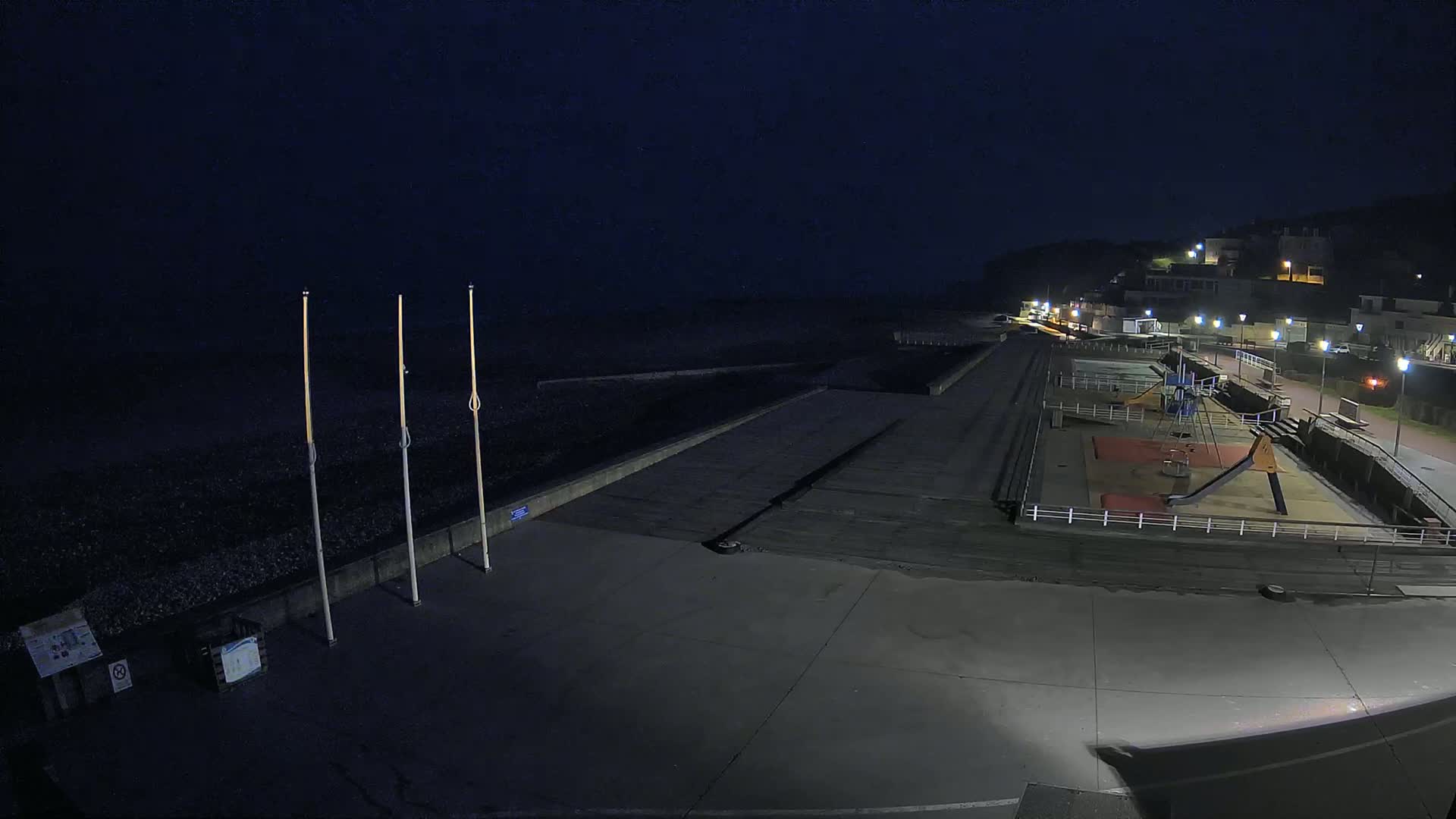 Plage de Veules-les-Roses Beach Live Cam - Dieppe, Seine-Maritime, Normandie, France