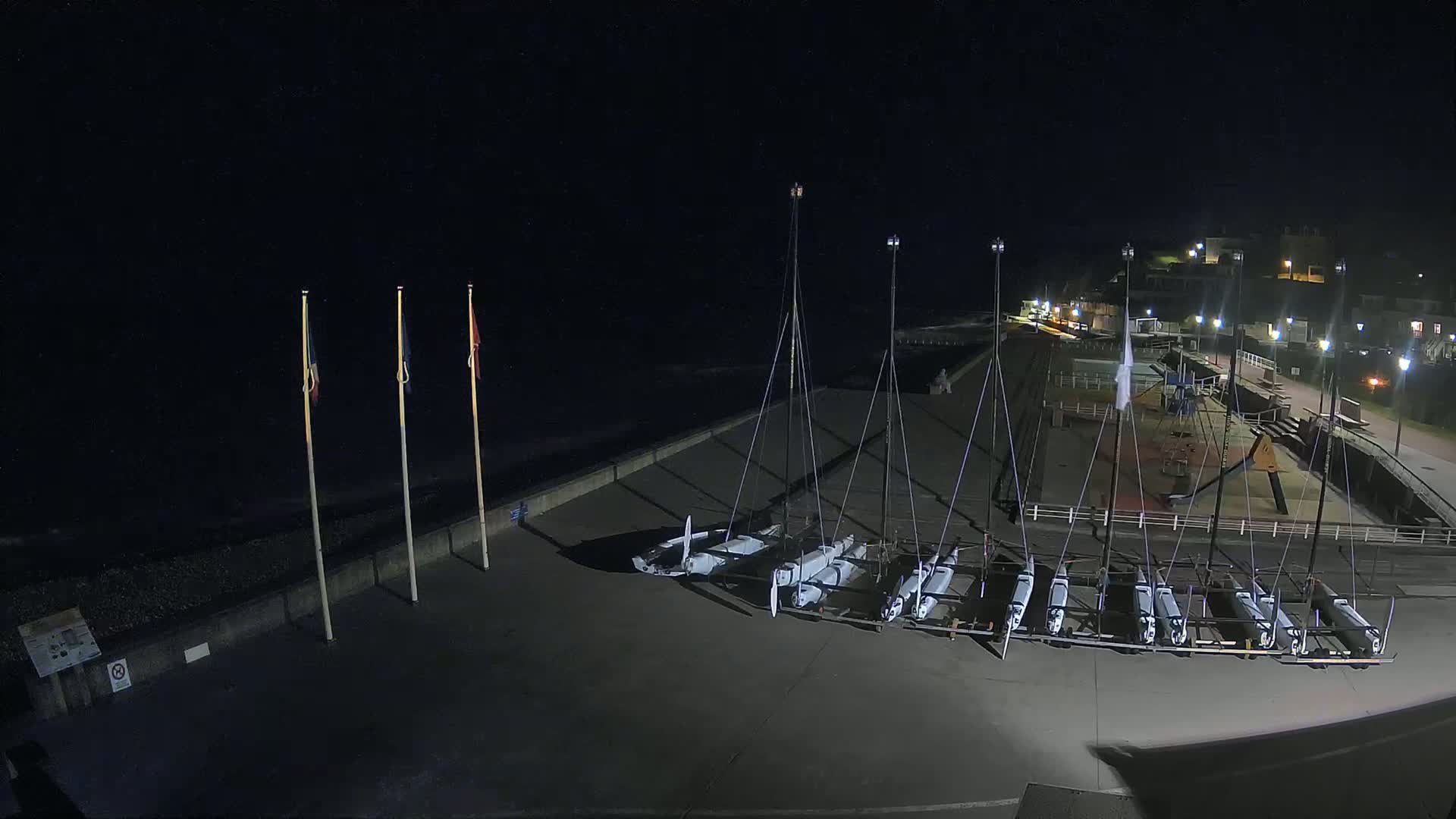 Plage de Veules-les-Roses Beach Live Cam - Dieppe, Seine-Maritime, Normandie, France