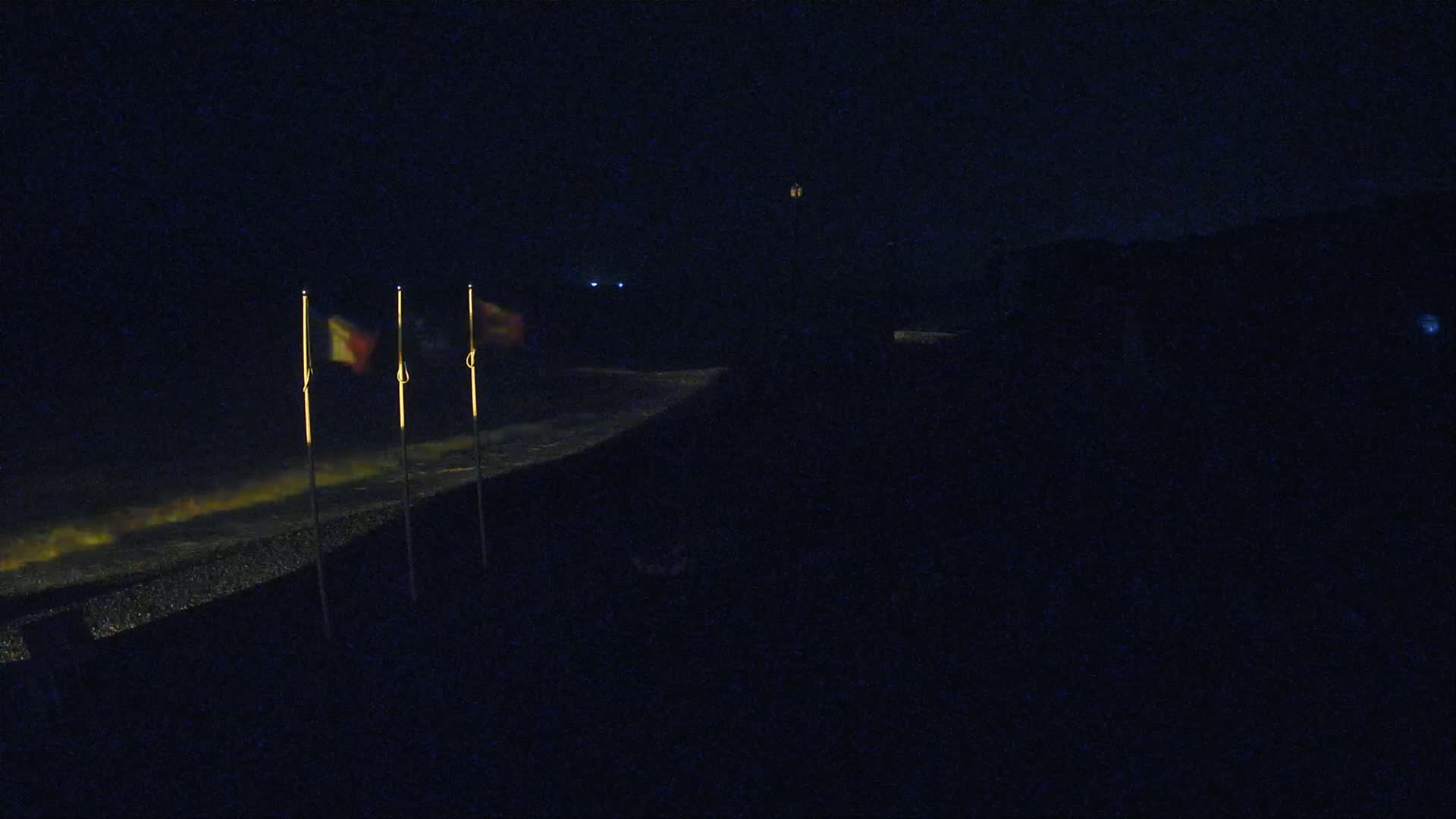 Plage de Veules-les-Roses Beach Live Cam - Dieppe, Seine-Maritime, Normandie, France