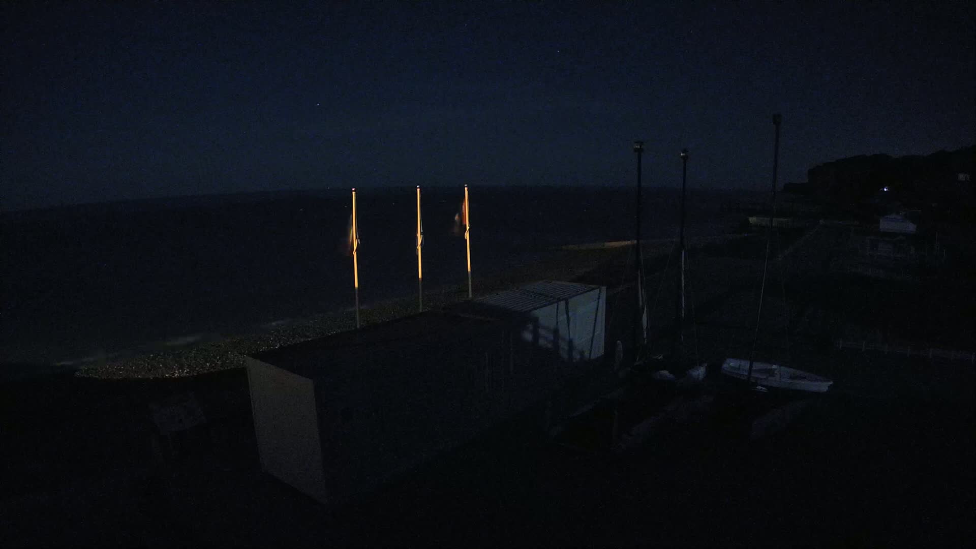 Plage de Veules-les-Roses Beach Live Cam - Dieppe, Seine-Maritime, Normandie, France