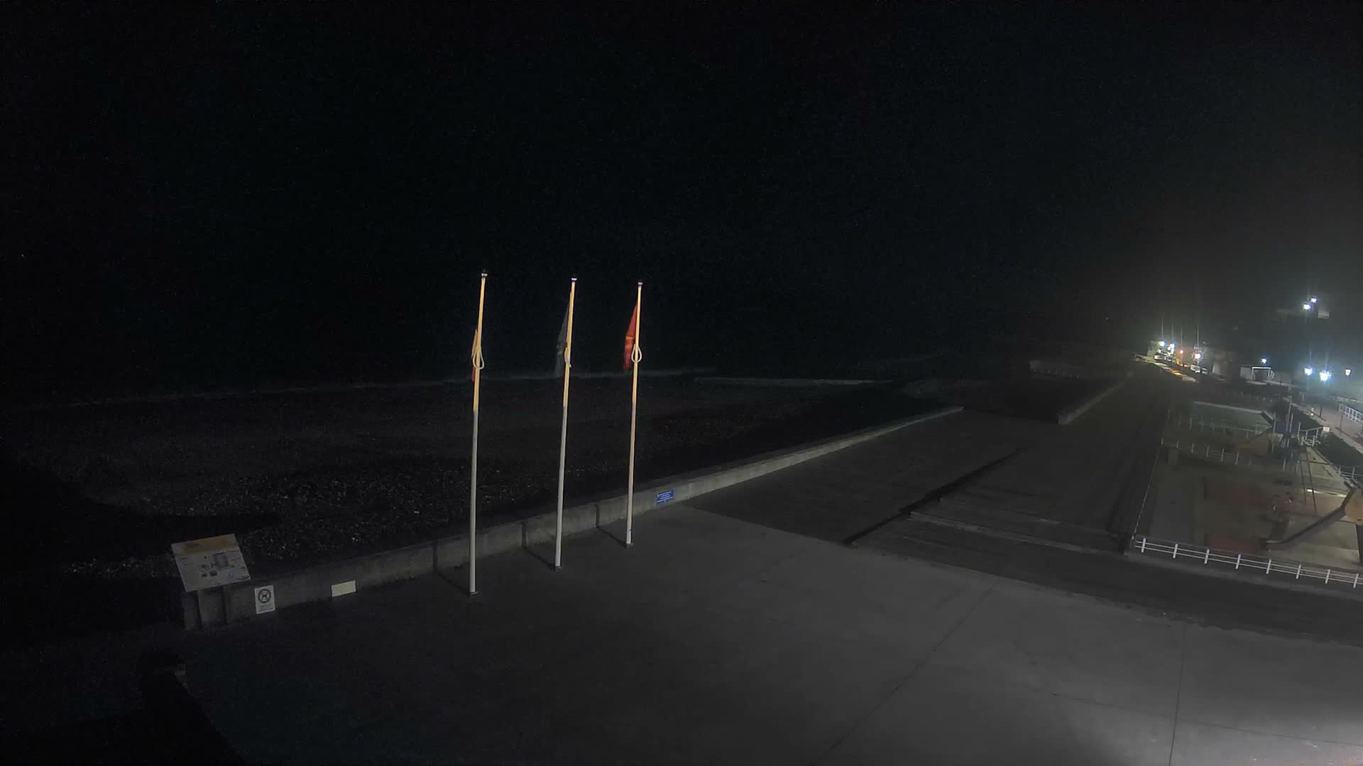 Plage de Veules-les-Roses Beach Live Cam - Dieppe, Seine-Maritime, Normandie, France