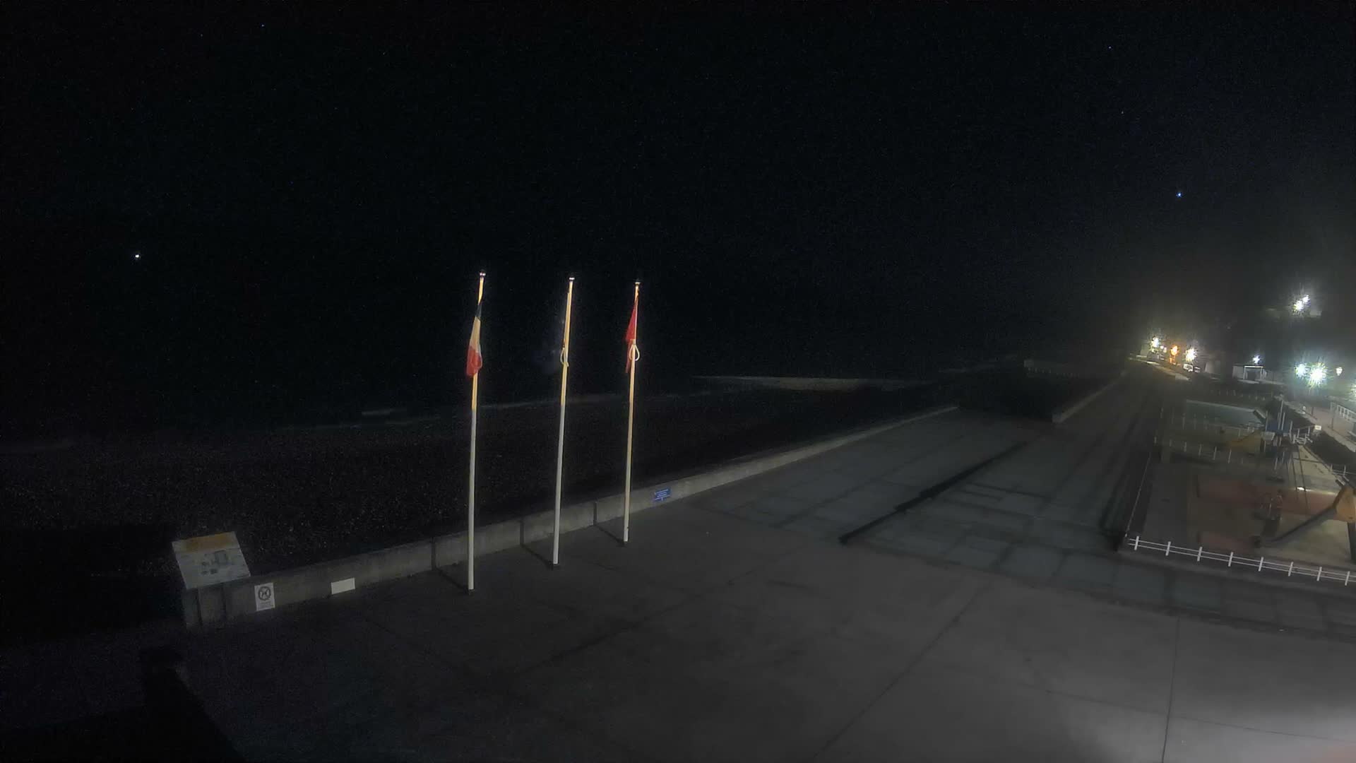 Plage de Veules-les-Roses Beach Live Cam - Dieppe, Seine-Maritime, Normandie, France