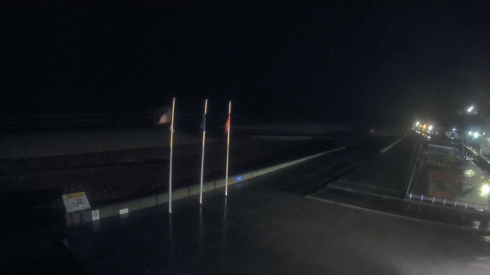 Plage de Veules-les-Roses Beach Live Cam - Dieppe, Seine-Maritime, Normandie, France