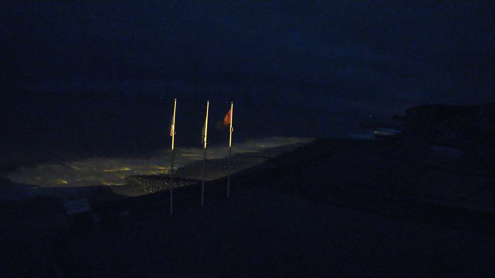 Plage de Veules-les-Roses Beach Live Cam - Dieppe, Seine-Maritime, Normandie, France