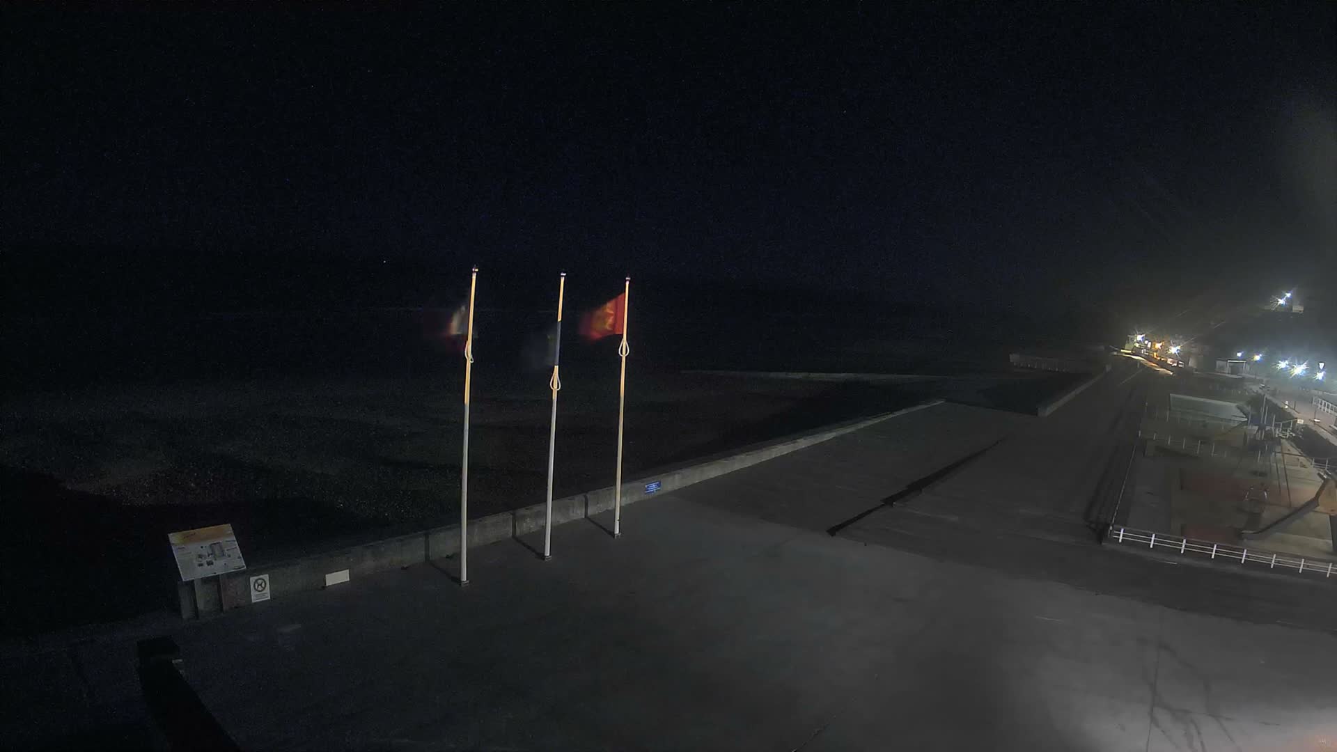 Plage de Veules-les-Roses Beach Live Cam - Dieppe, Seine-Maritime, Normandie, France