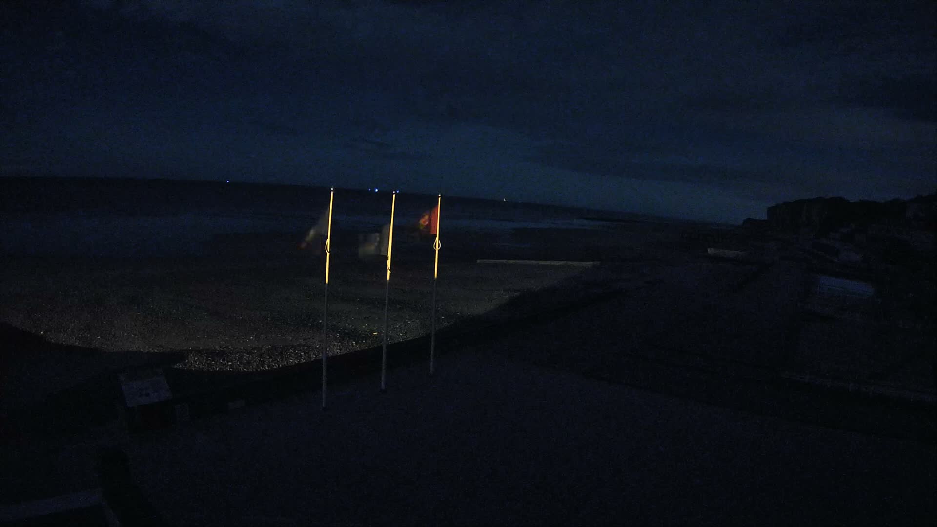 Plage de Veules-les-Roses Beach Live Cam - Dieppe, Seine-Maritime, Normandie, France