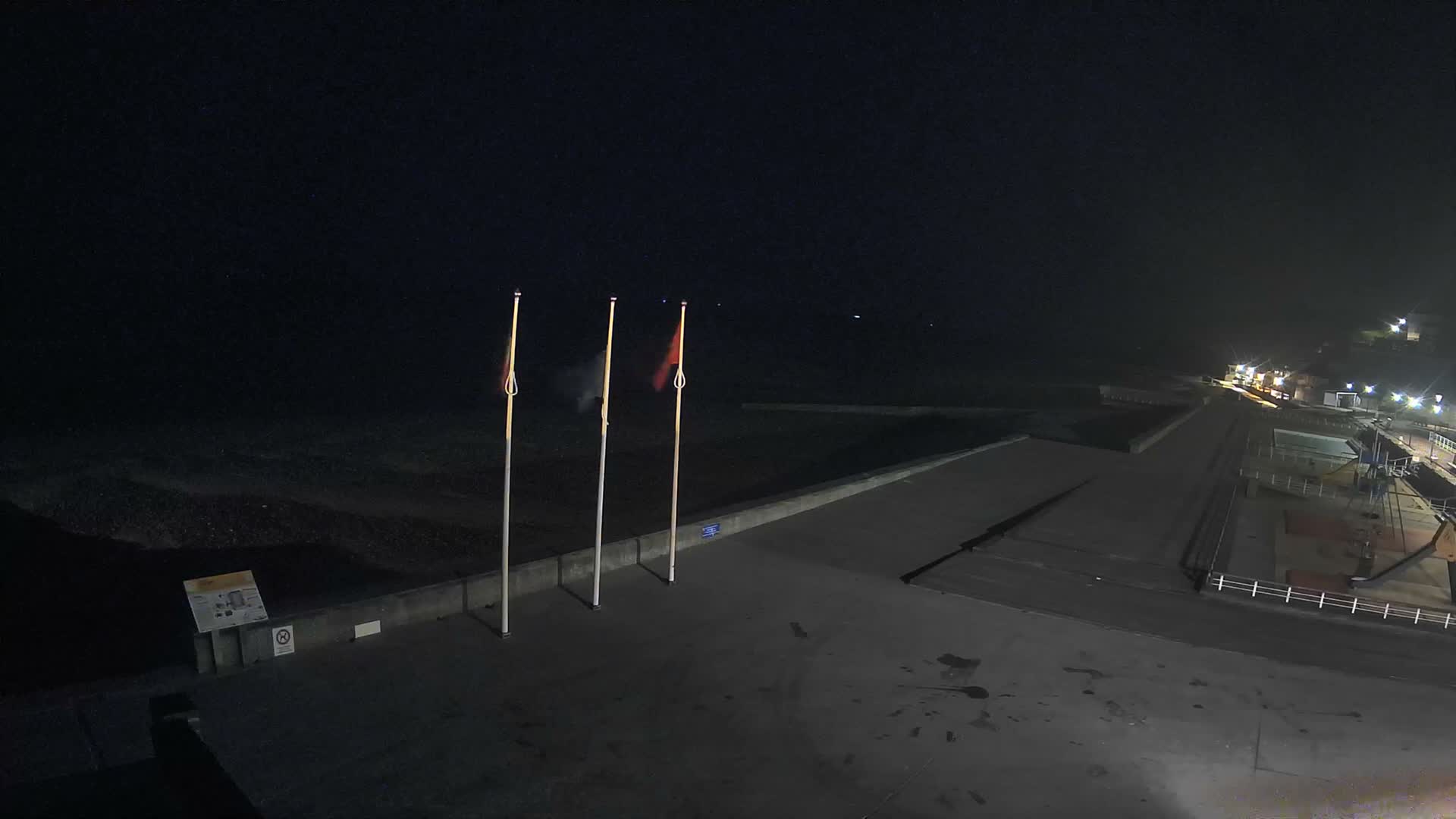 Plage de Veules-les-Roses Beach Live Cam - Dieppe, Seine-Maritime, Normandie, France