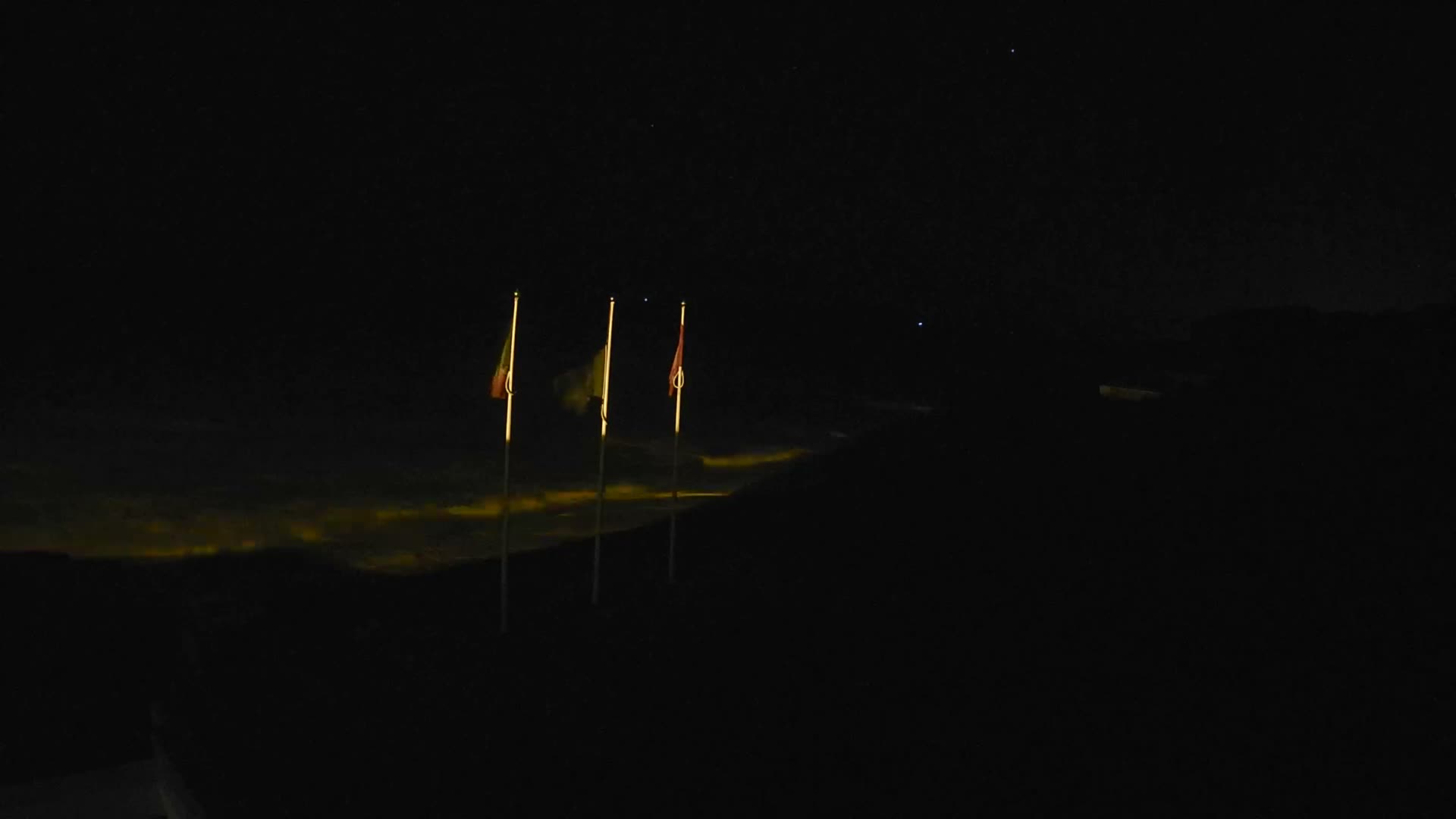 Plage de Veules-les-Roses Beach Live Cam - Dieppe, Seine-Maritime, Normandie, France