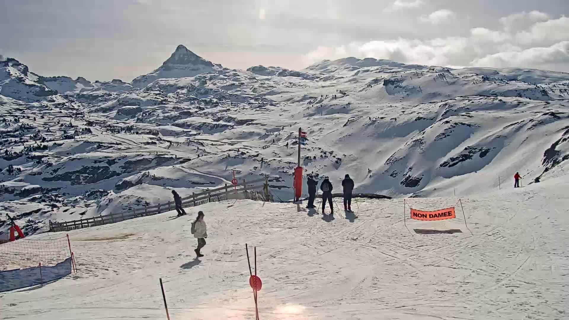Arette La Pierre-Saint-Martin,  Pic d'Arlas Peak Ski Slope Live Cam - 	Arette, Pyrenees-Atlantiques, Nouvelle-Aquitaine, France