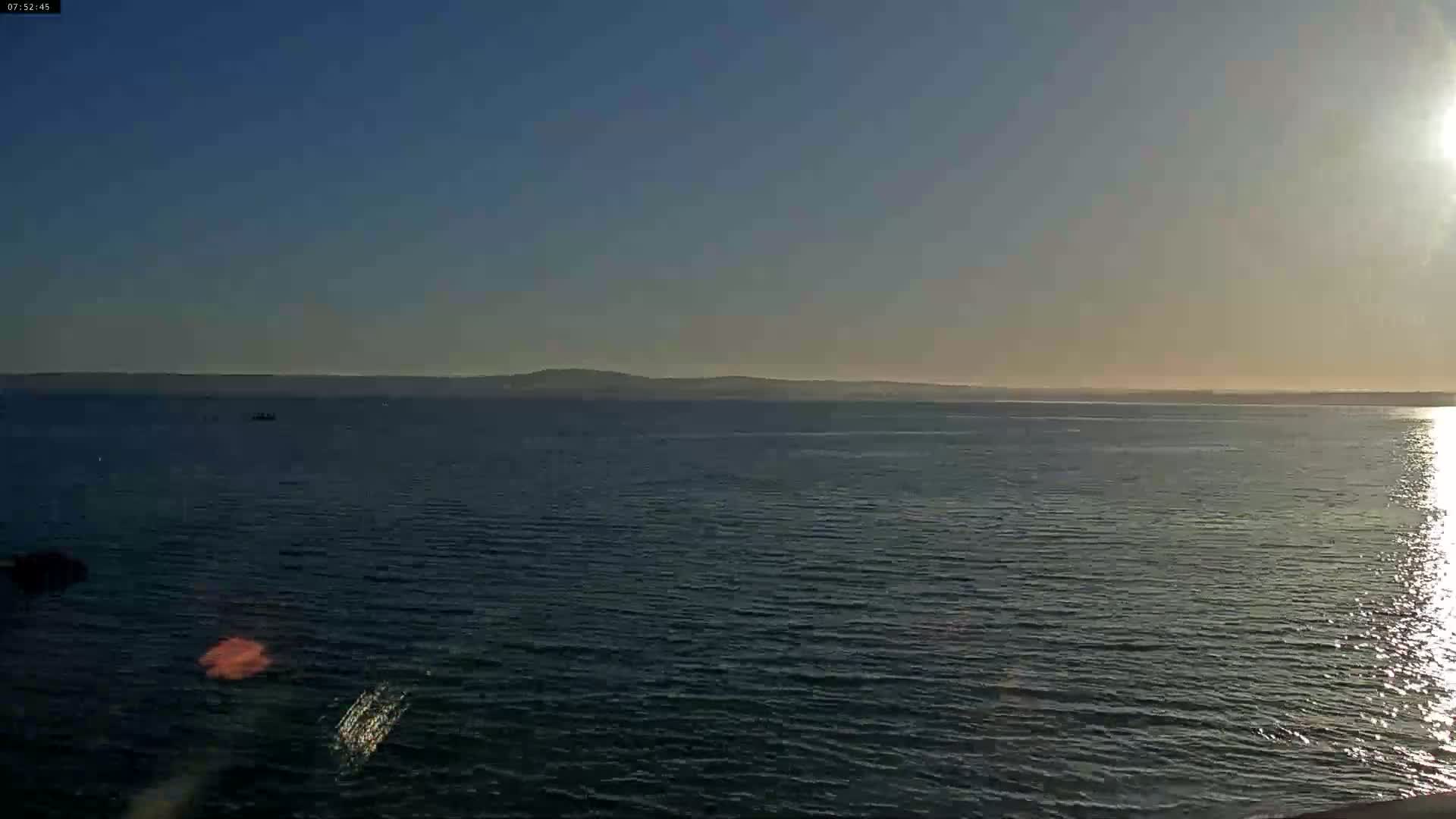 Douarnenez, Les Sables Blancs Beach Live Cam - Quimper, Finistère, Bretagne, France