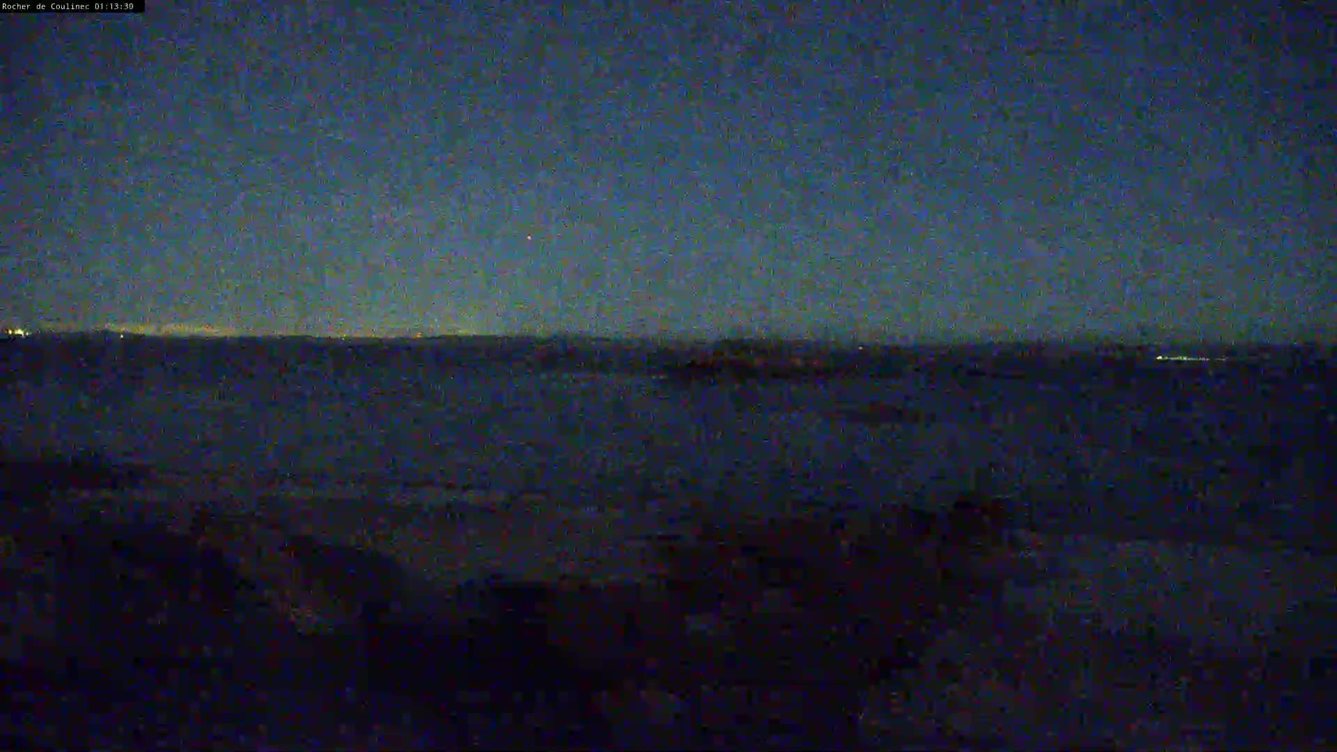 Douarnenez, Les Sables Blancs Beach Live Cam - Quimper, Finistère, Bretagne, France