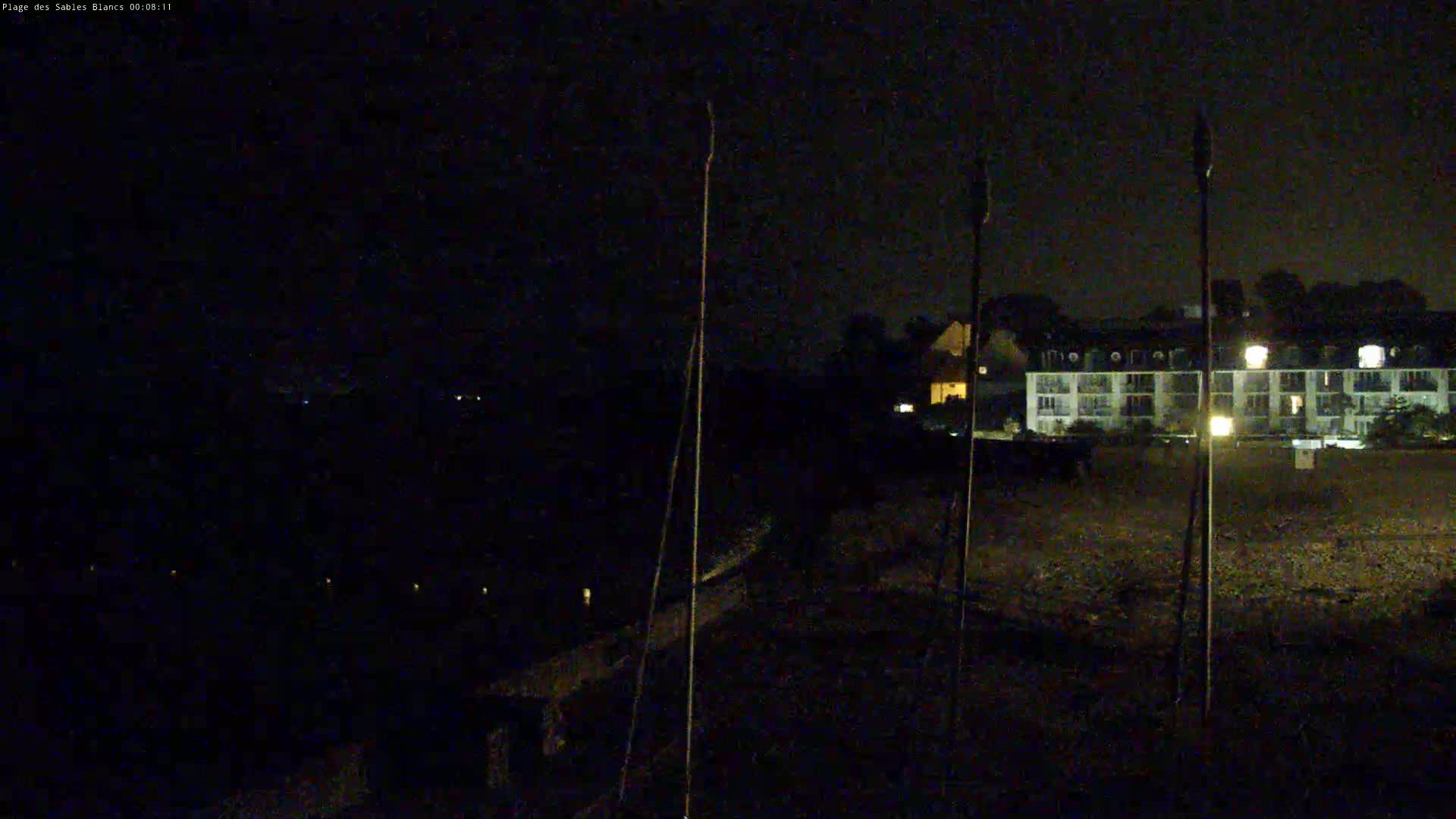 Douarnenez, Les Sables Blancs Beach Live Cam - Quimper, Finistère, Bretagne, France