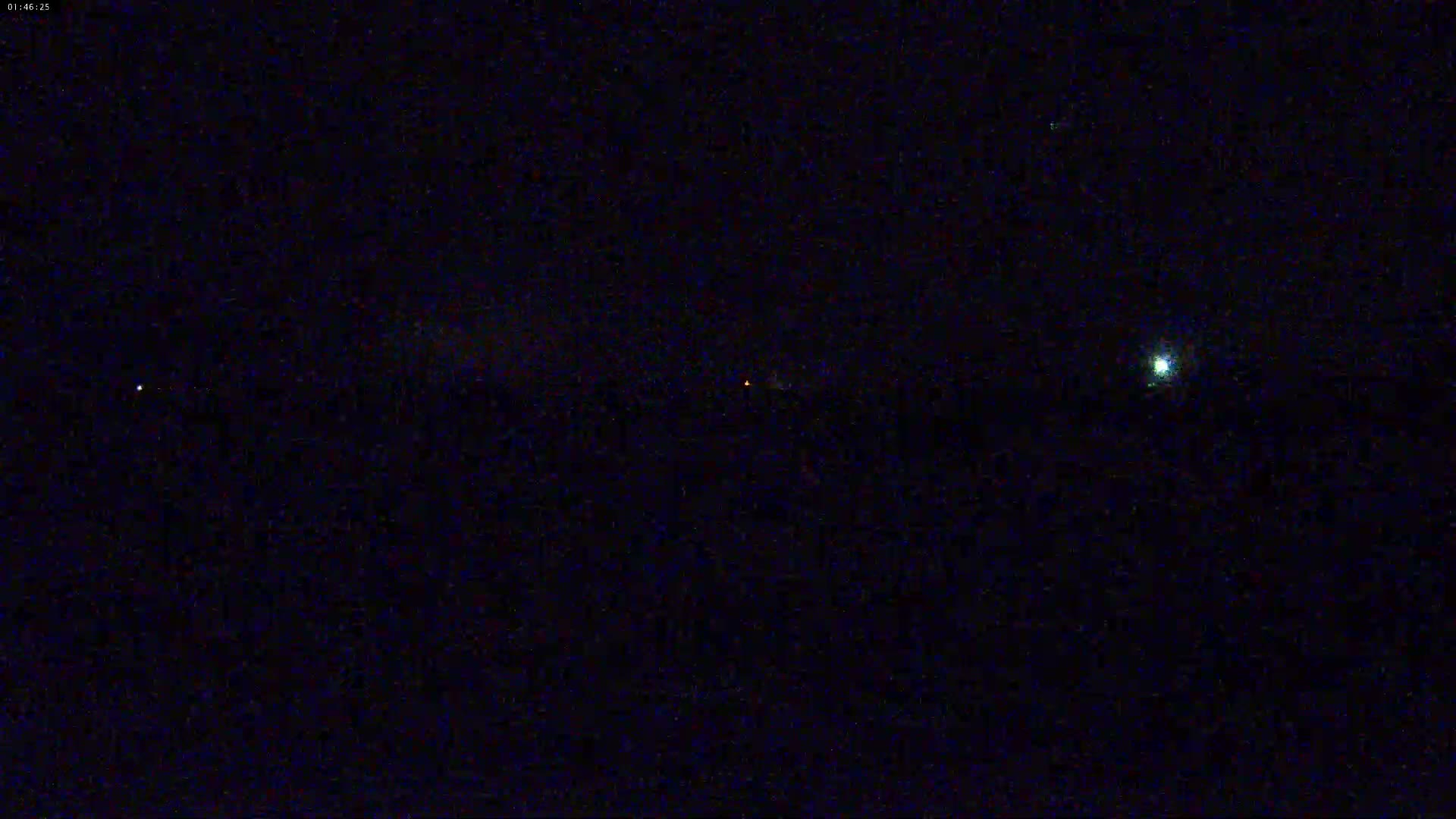 Douarnenez, Les Sables Blancs Beach Live Cam - Quimper, Finistère, Bretagne, France