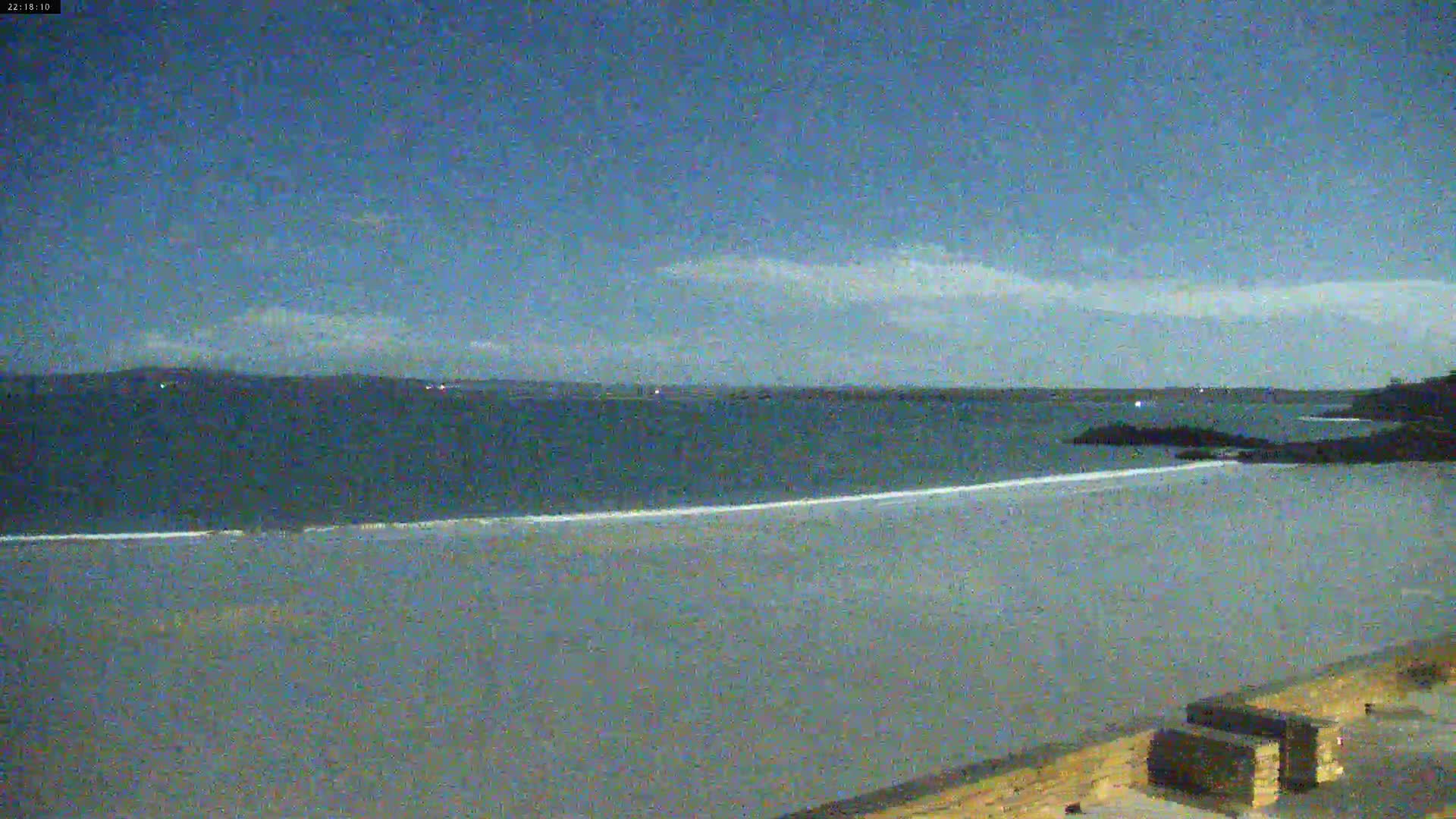 Douarnenez, Les Sables Blancs Beach Live Cam - Quimper, Finistère, Bretagne, France