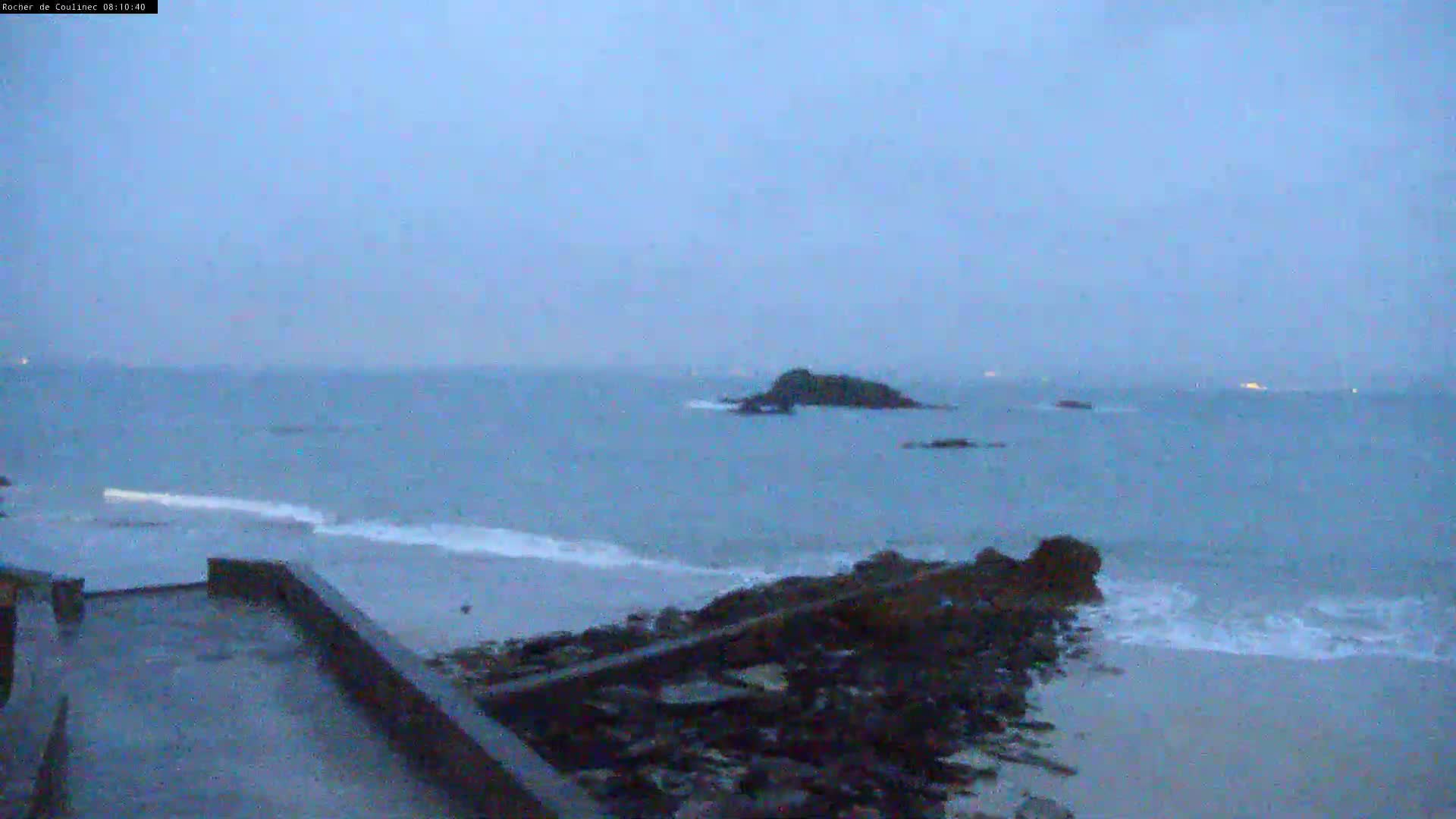 Douarnenez, Les Sables Blancs Beach Live Cam - Quimper, Finistère, Bretagne, France