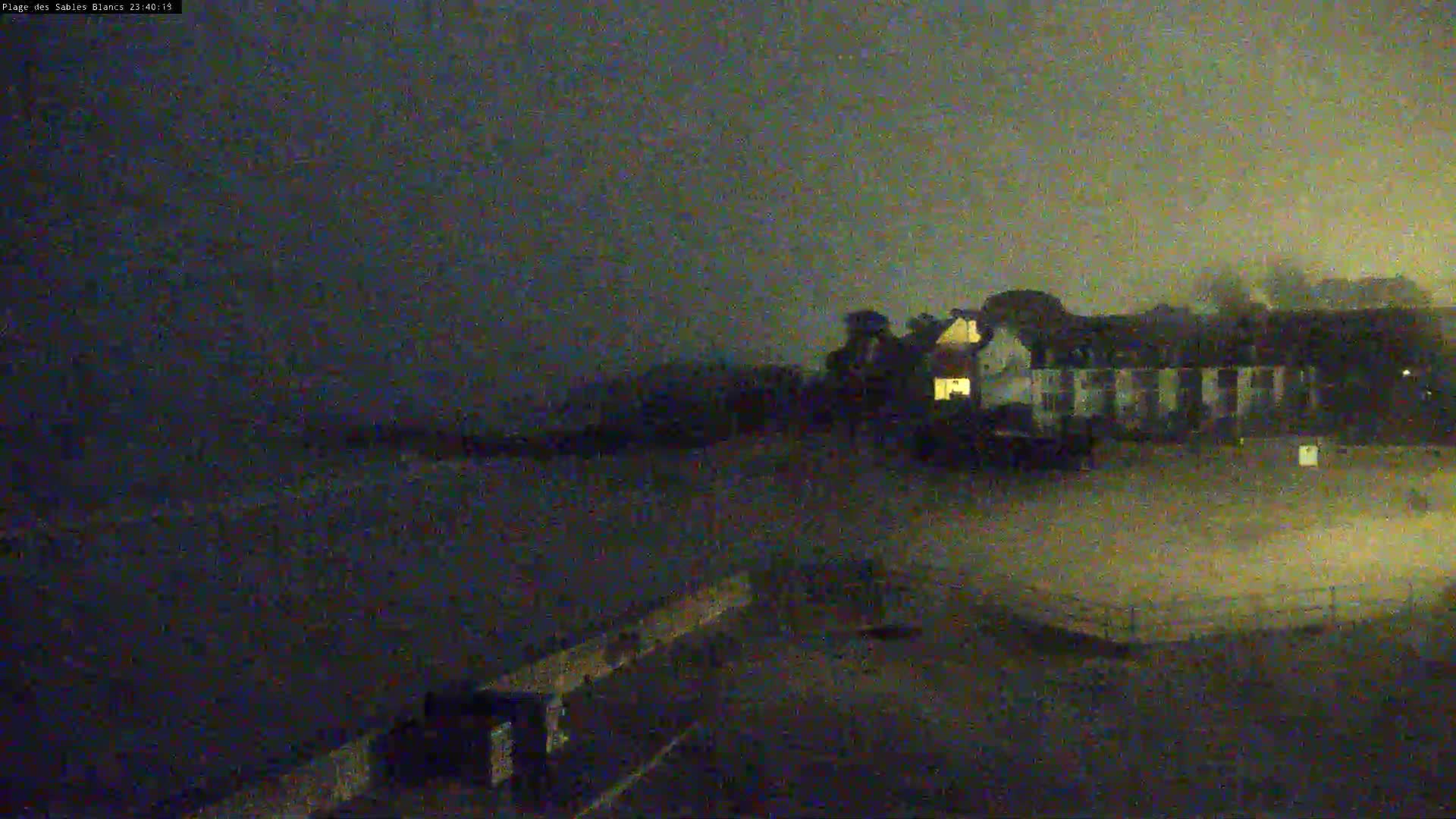 Douarnenez, Les Sables Blancs Beach Live Cam - Quimper, Finistère, Bretagne, France