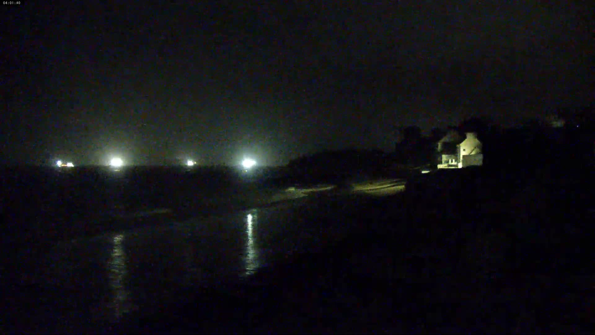 Douarnenez, Les Sables Blancs Beach Live Cam - Quimper, Finistère, Bretagne, France