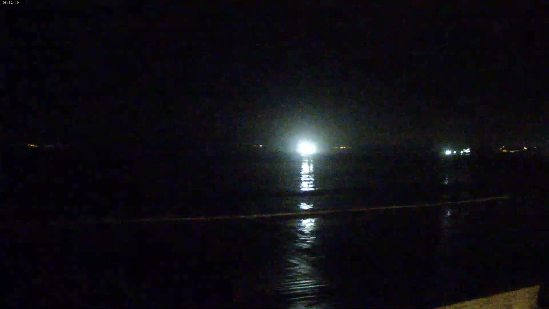 Douarnenez, Les Sables Blancs Beach Live Cam - Quimper, Finistère, Bretagne, France