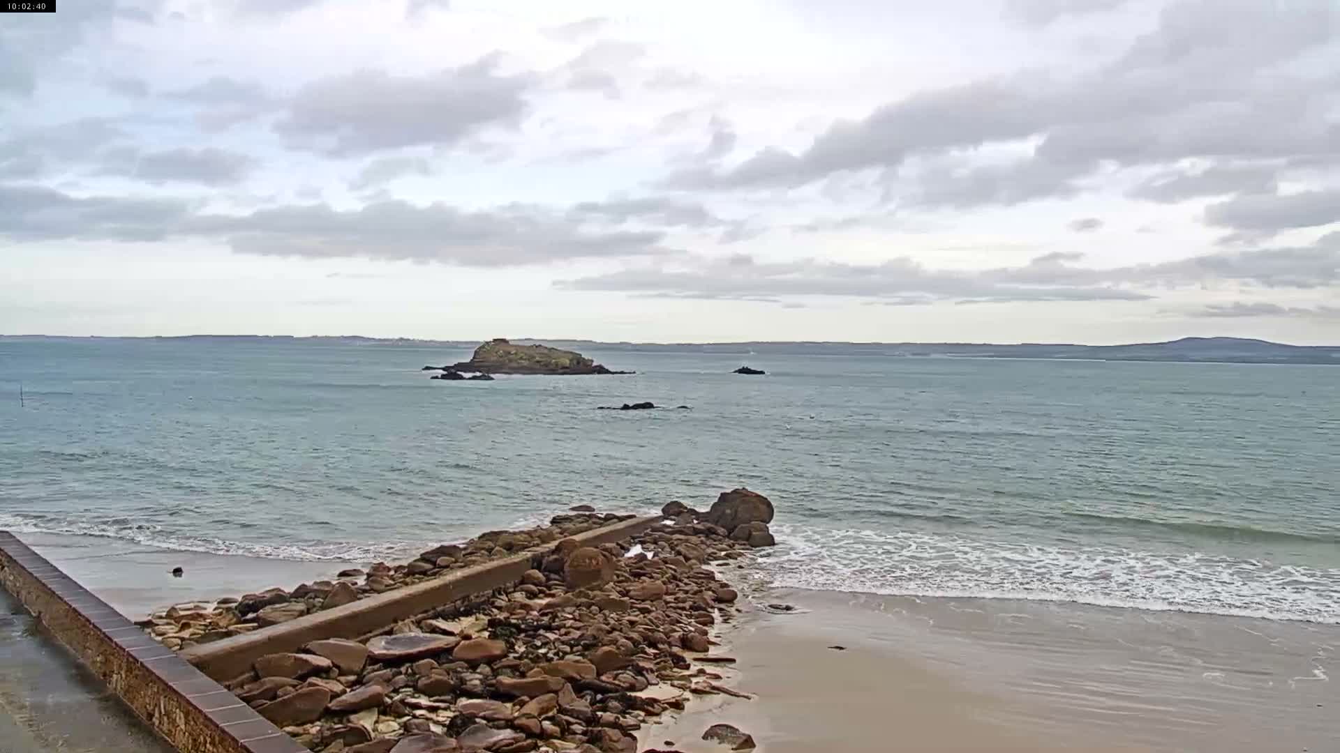Douarnenez, Les Sables Blancs Beach Live Cam - Quimper, Finistère, Bretagne, France