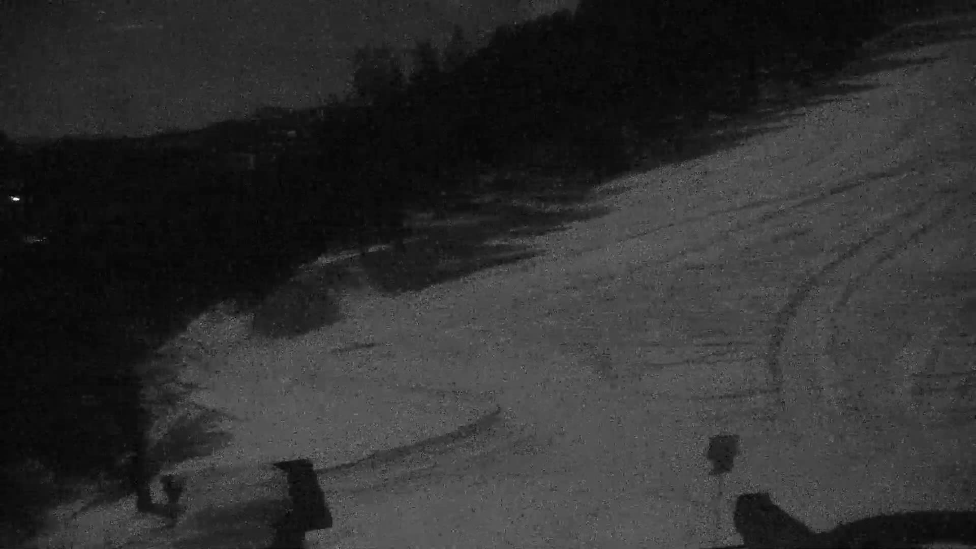 Pelvoux Vallouise Ski Slopes 1800 m Live Cam - Briancon, Hautes-Alpes, Provence-Alpes-Cote d’Azur, France