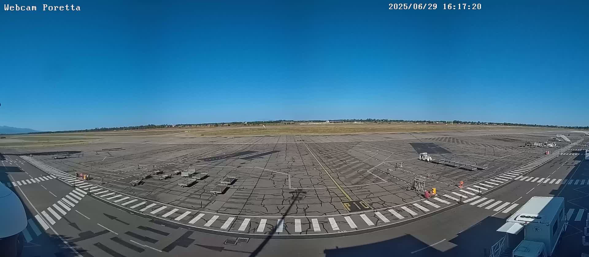 Aeroport Bastia Poretta Airport Live Cam BIA/LFKB - Bastia, Haute-Corse, Corse, France