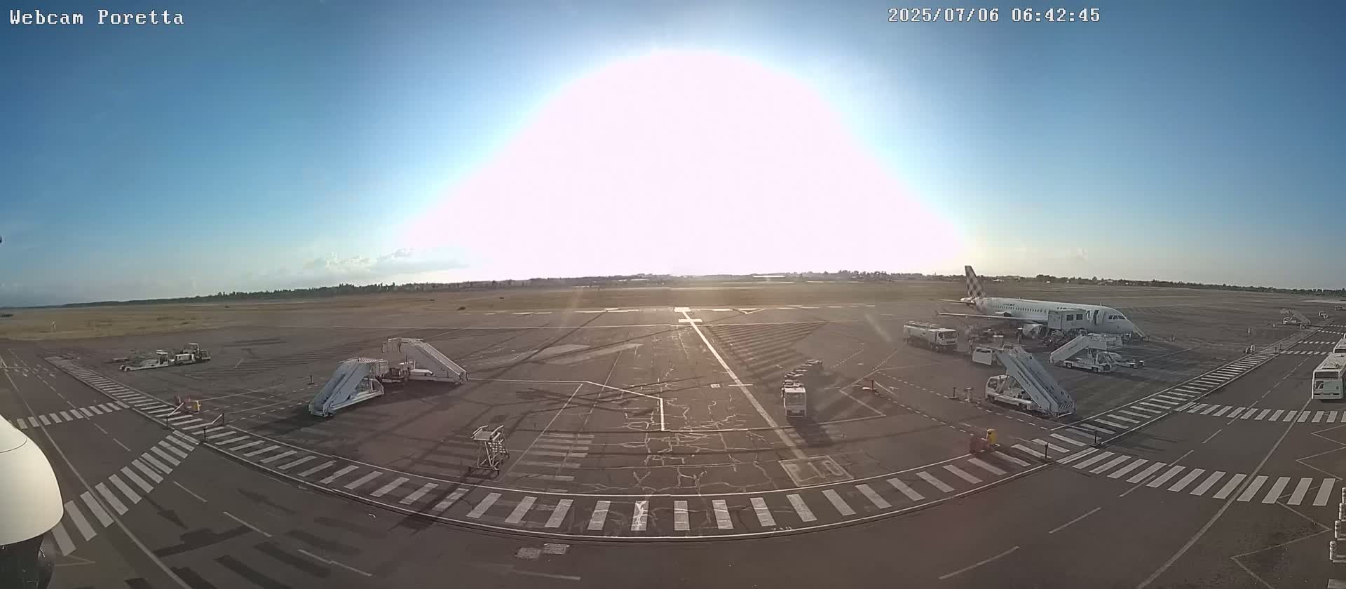 Aeroport Bastia Poretta Airport Live Cam BIA/LFKB - Bastia, Haute-Corse, Corse, France