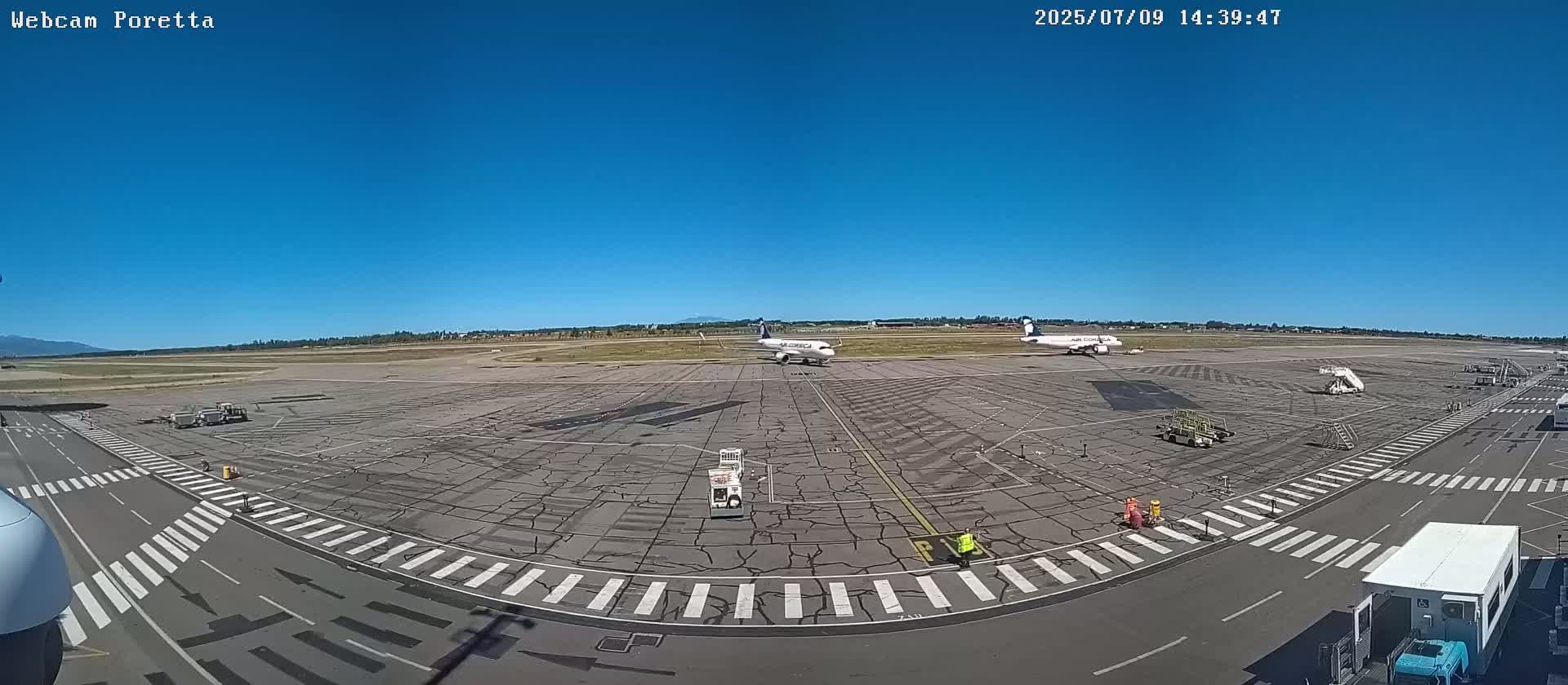 Aeroport Bastia Poretta Airport Live Cam BIA/LFKB - Bastia, Haute-Corse, Corse, France