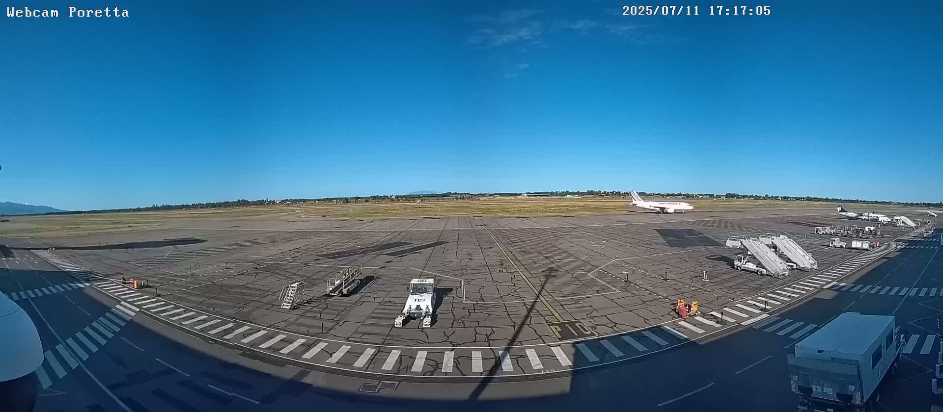 Aeroport Bastia Poretta Airport Live Cam BIA/LFKB - Bastia, Haute-Corse, Corse, France