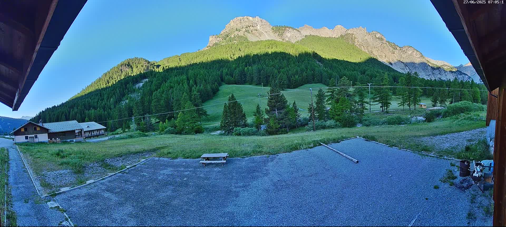 Arvieux Village Live Cam - Briancon, Hautes-Alpes, Provence-Alpes-Cote d’Azur, France