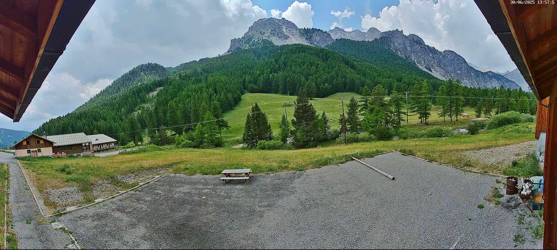 Arvieux Village Live Cam - Briancon, Hautes-Alpes, Provence-Alpes-Cote d’Azur, France