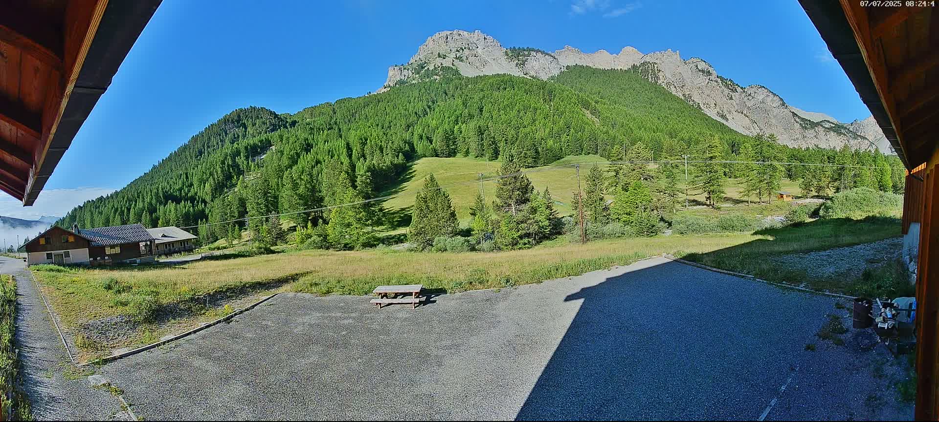 Arvieux Village Live Cam - Briancon, Hautes-Alpes, Provence-Alpes-Cote d’Azur, France