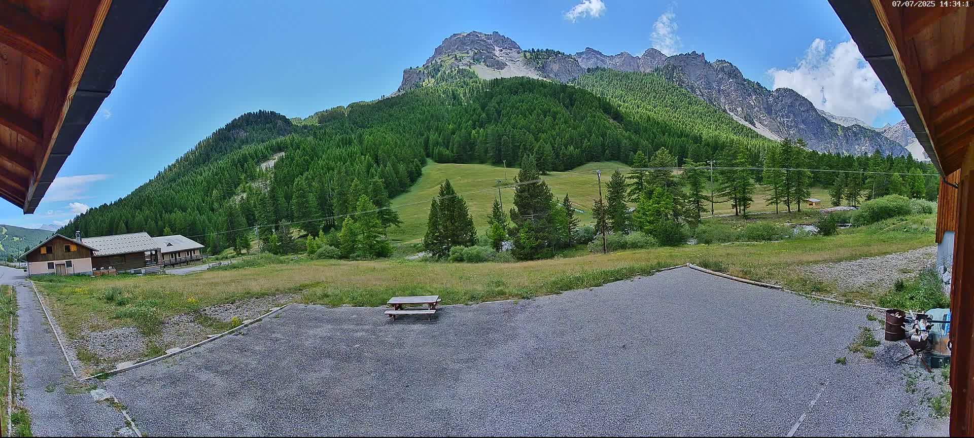 Arvieux Village Live Cam - Briancon, Hautes-Alpes, Provence-Alpes-Cote d’Azur, France