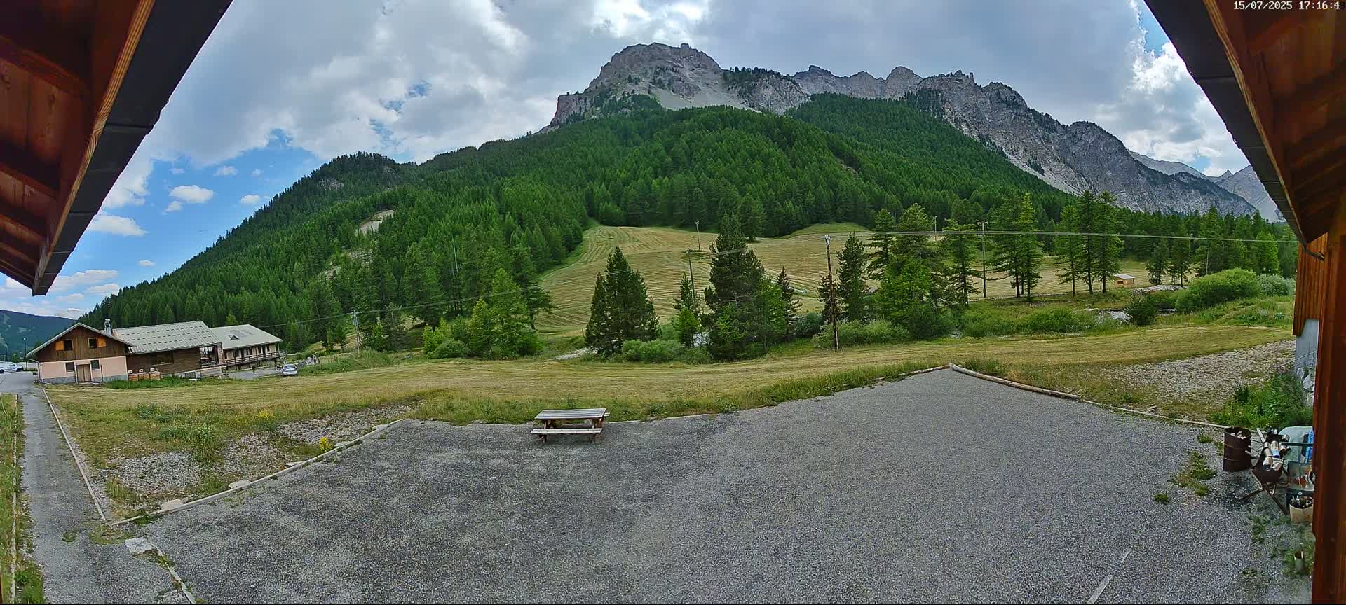 Arvieux Village Live Cam - Briancon, Hautes-Alpes, Provence-Alpes-Cote d’Azur, France