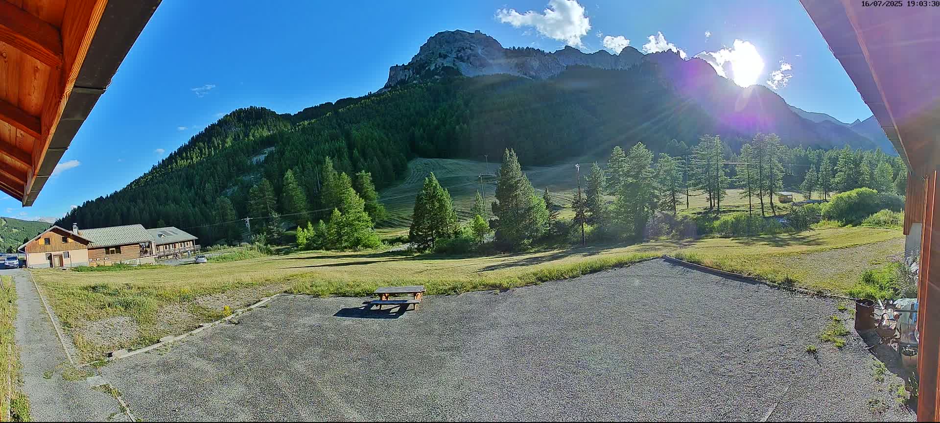 Arvieux Village Live Cam - Briancon, Hautes-Alpes, Provence-Alpes-Cote d’Azur, France