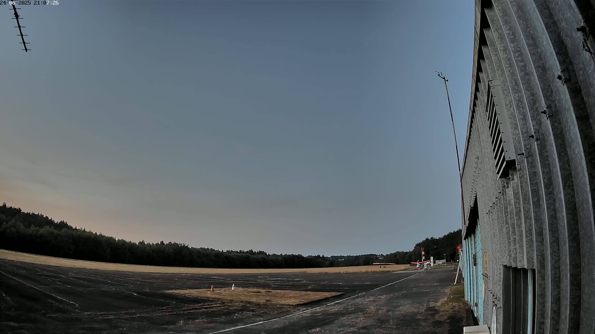 Aéroport Egletons Airport Live Cam  - Ussel, Correze, Nouvelle-Aquitaine, France