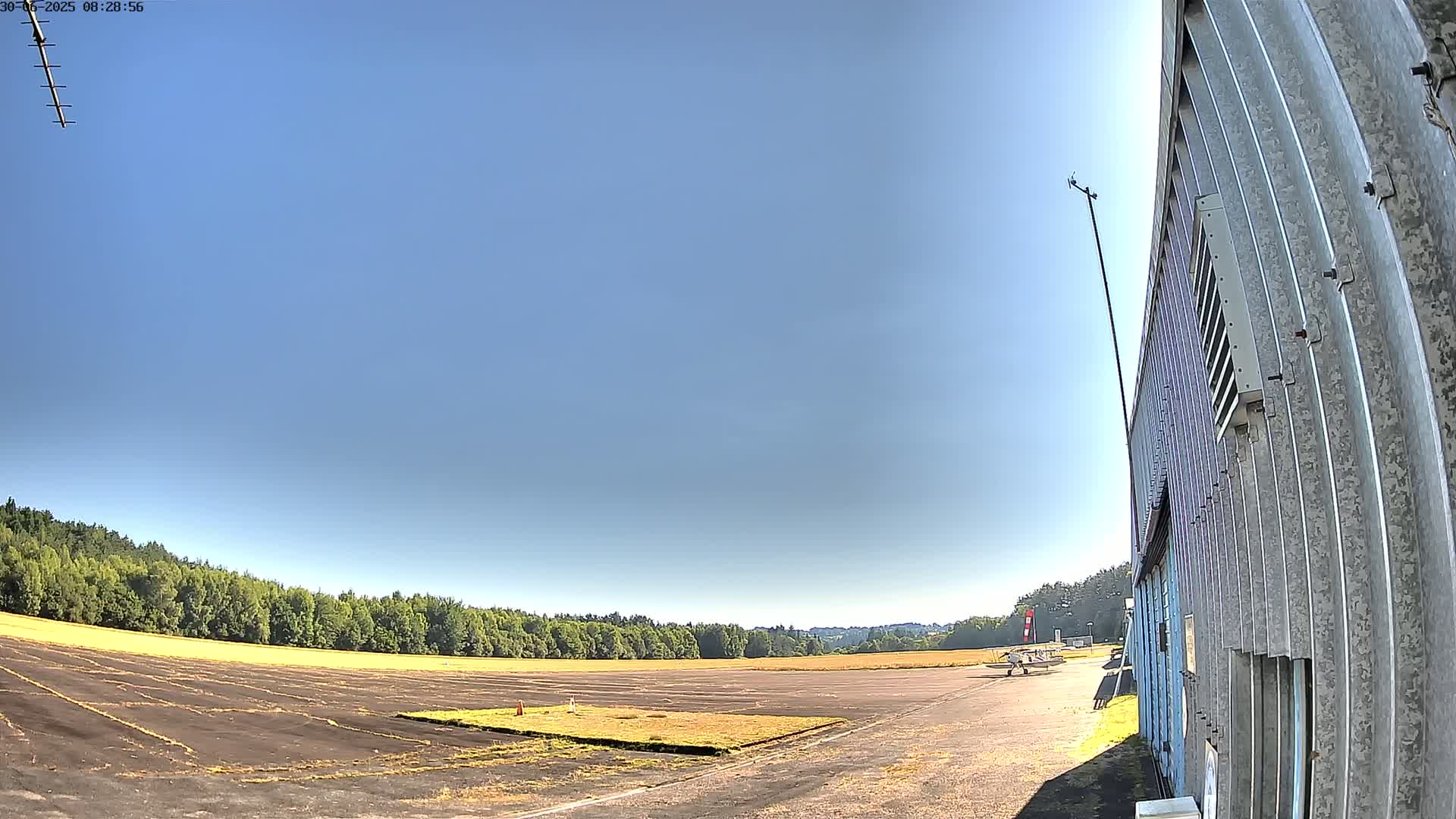 Aéroport Egletons Airport Live Cam  - Ussel, Correze, Nouvelle-Aquitaine, France