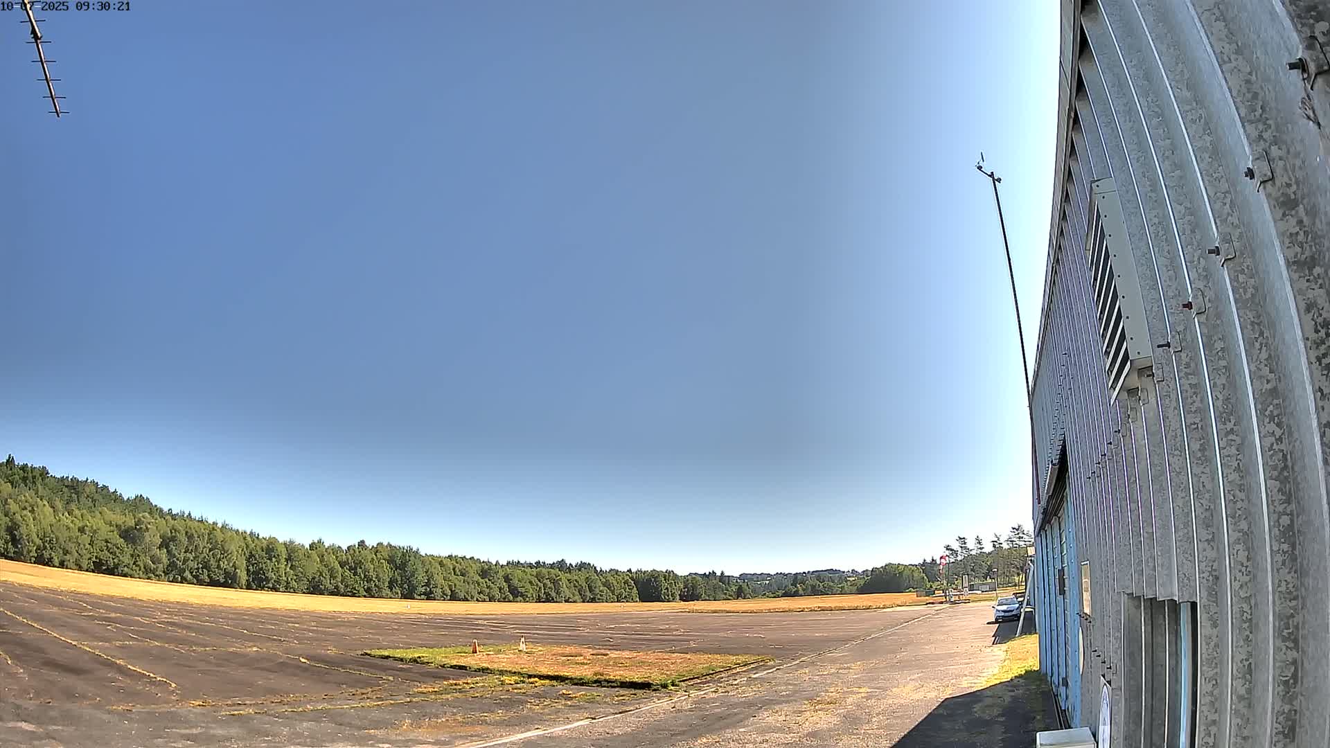 Aéroport Egletons Airport Live Cam  - Ussel, Correze, Nouvelle-Aquitaine, France