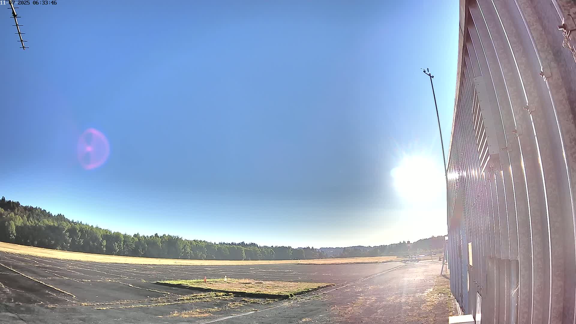 Aéroport Egletons Airport Live Cam  - Ussel, Correze, Nouvelle-Aquitaine, France