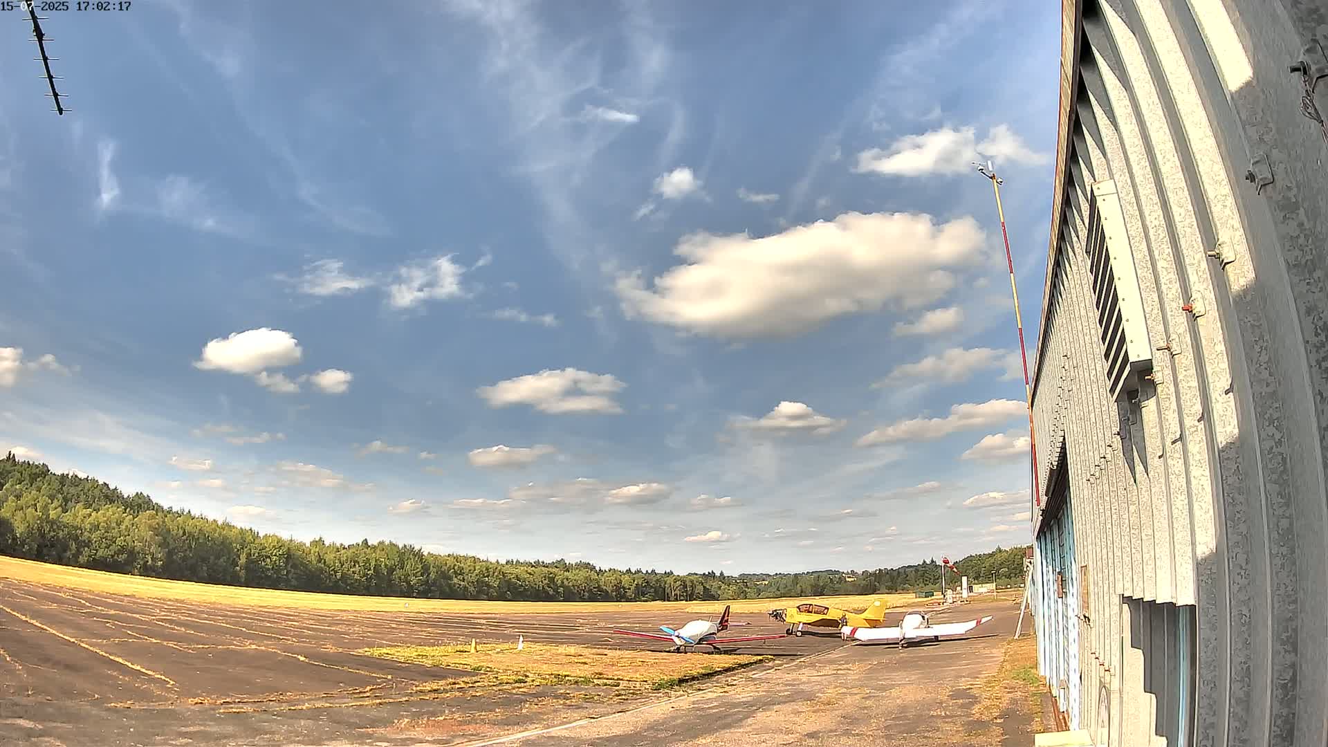 Aéroport Egletons Airport Live Cam  - Ussel, Correze, Nouvelle-Aquitaine, France