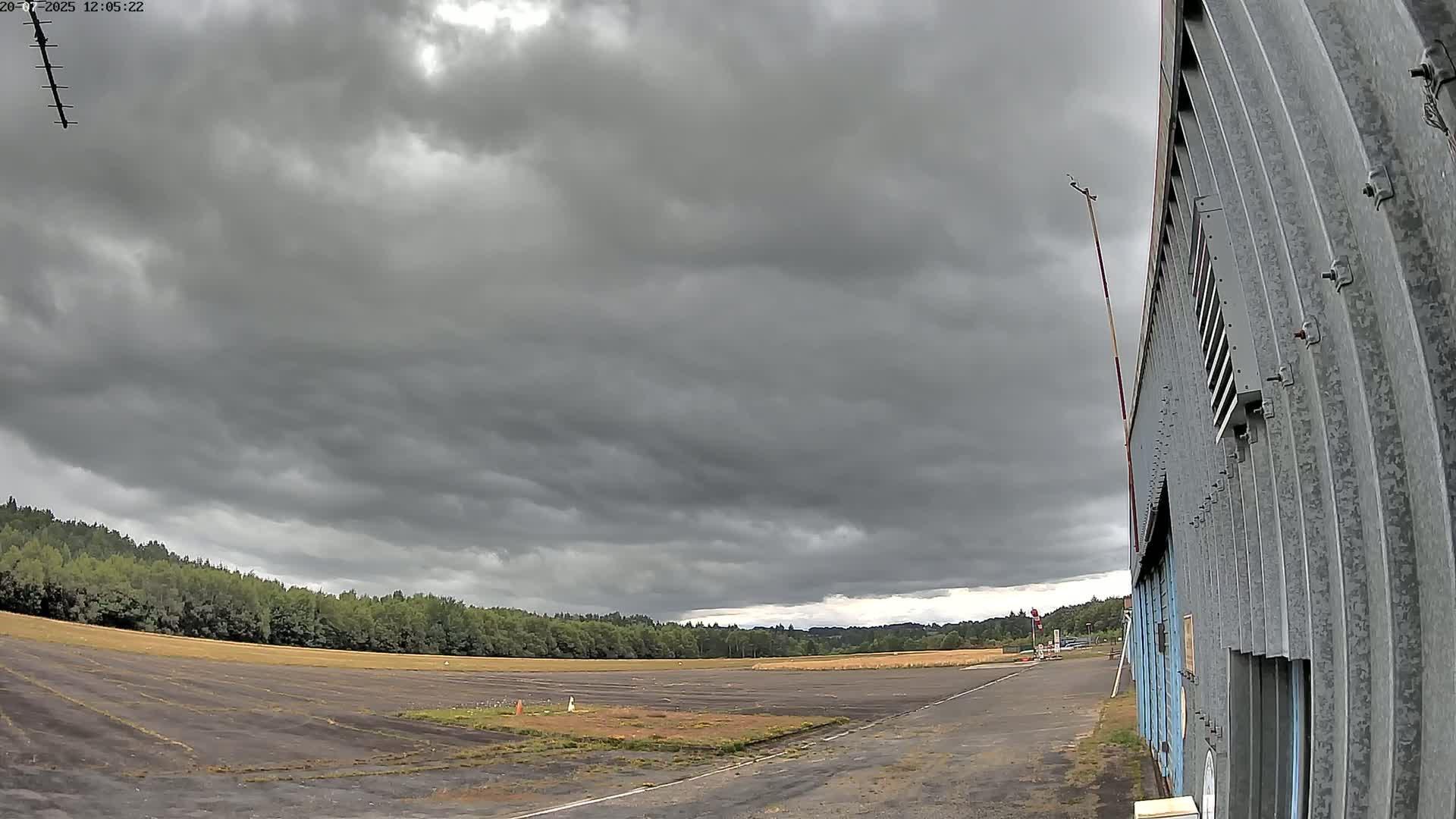 Aéroport Egletons Airport Live Cam  - Ussel, Correze, Nouvelle-Aquitaine, France