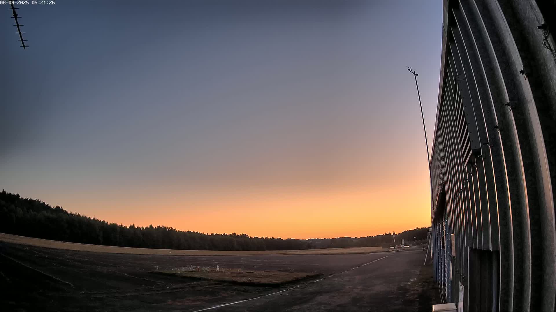 Aéroport Egletons Airport Live Cam  - Ussel, Correze, Nouvelle-Aquitaine, France