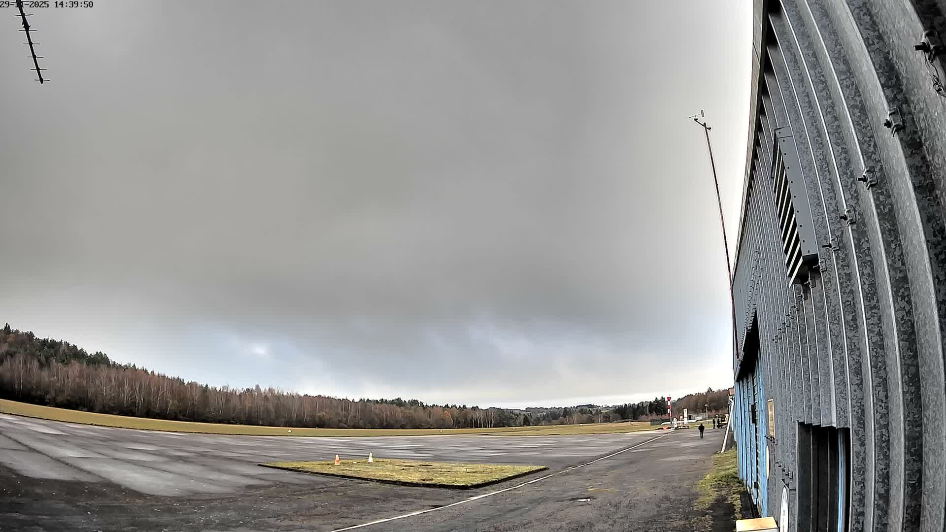 Aéroport Egletons Airport Live Cam  - Ussel, Correze, Nouvelle-Aquitaine, France