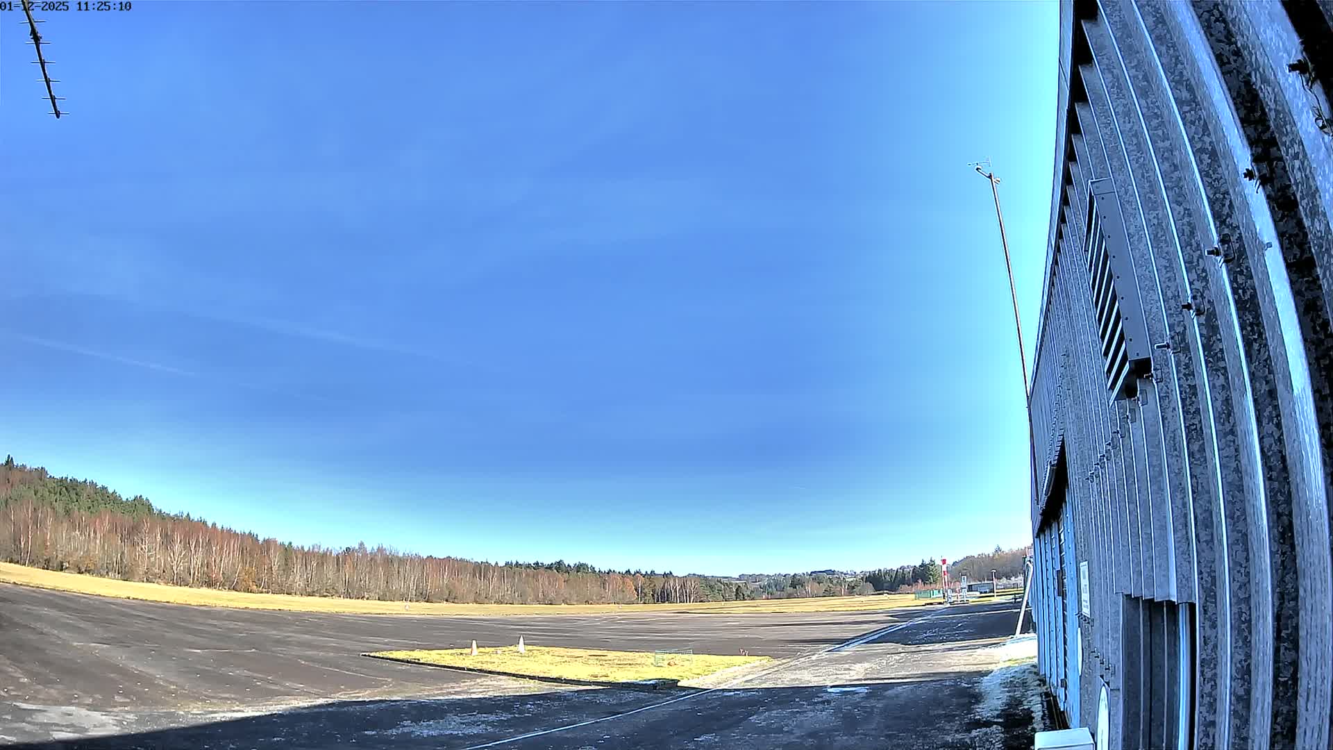 Aéroport Egletons Airport Live Cam  - Ussel, Correze, Nouvelle-Aquitaine, France