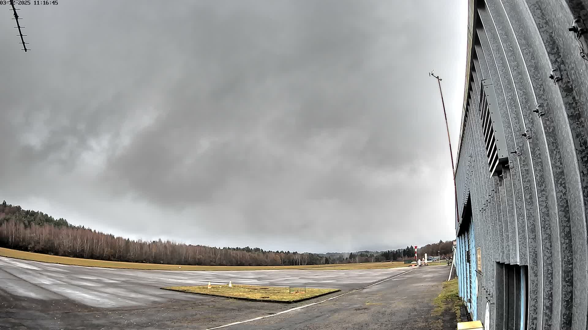 Aéroport Egletons Airport Live Cam  - Ussel, Correze, Nouvelle-Aquitaine, France