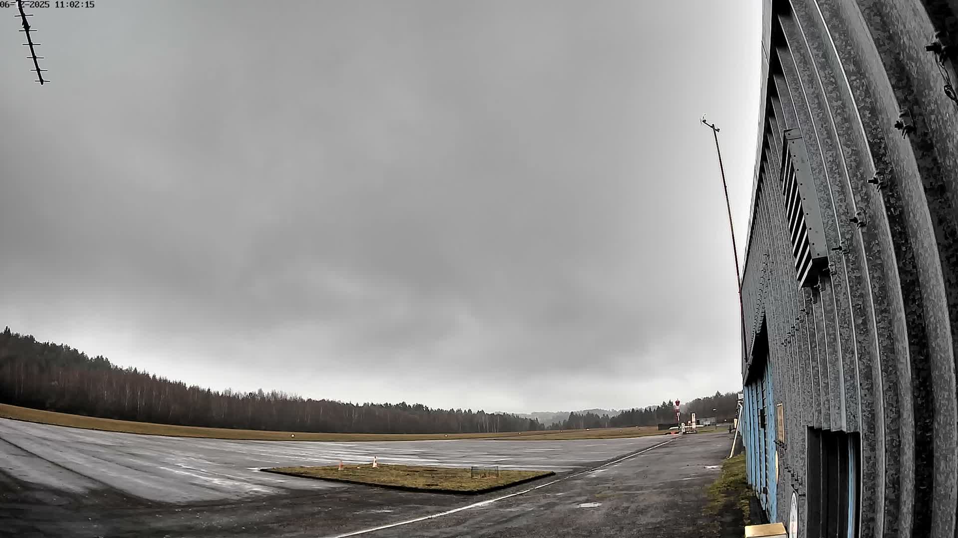 Aéroport Egletons Airport Live Cam  - Ussel, Correze, Nouvelle-Aquitaine, France